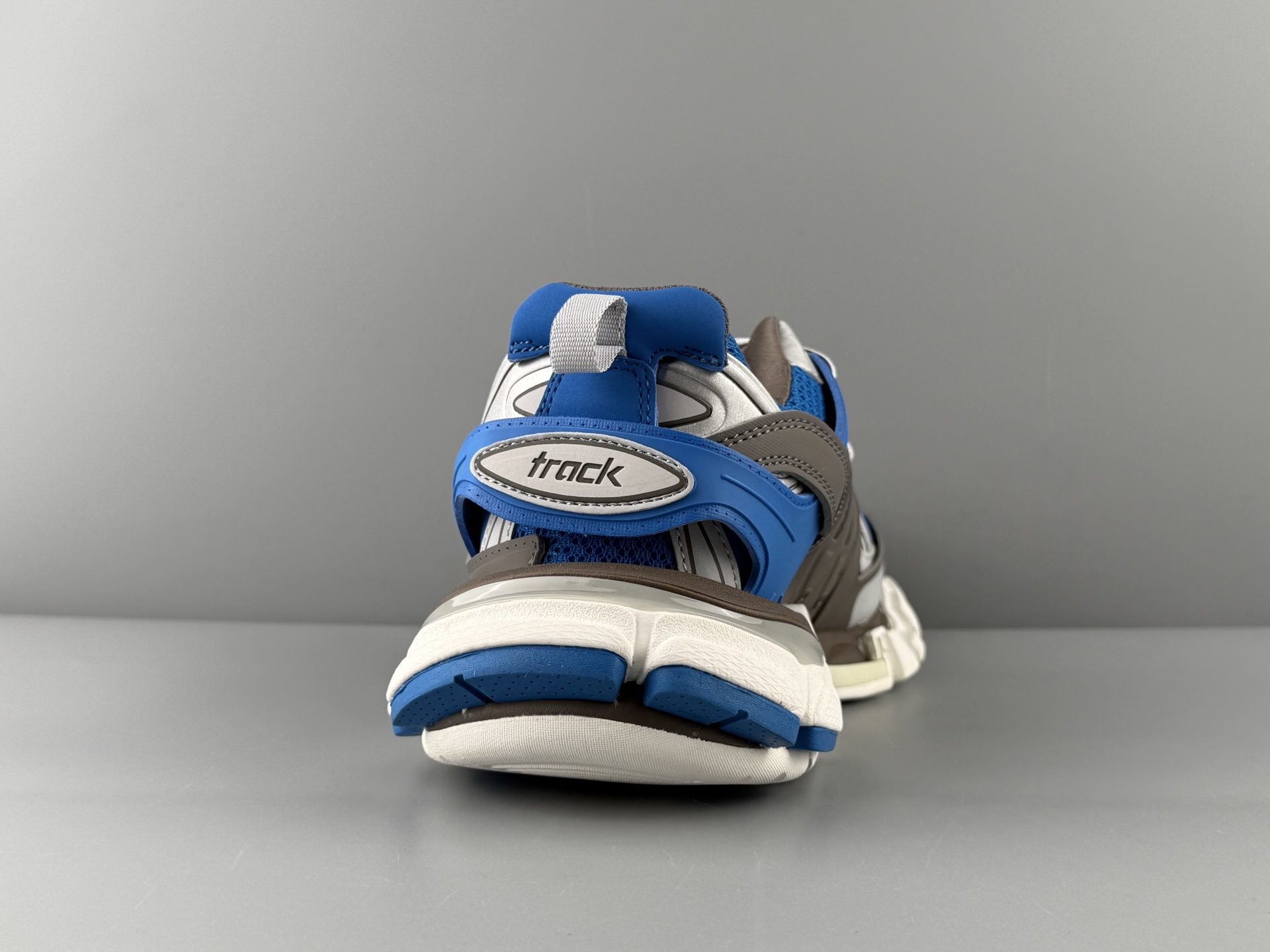 Balenciaga Track 3.0 — Paris Fashion House, Classic 3rd Generation - Image 2