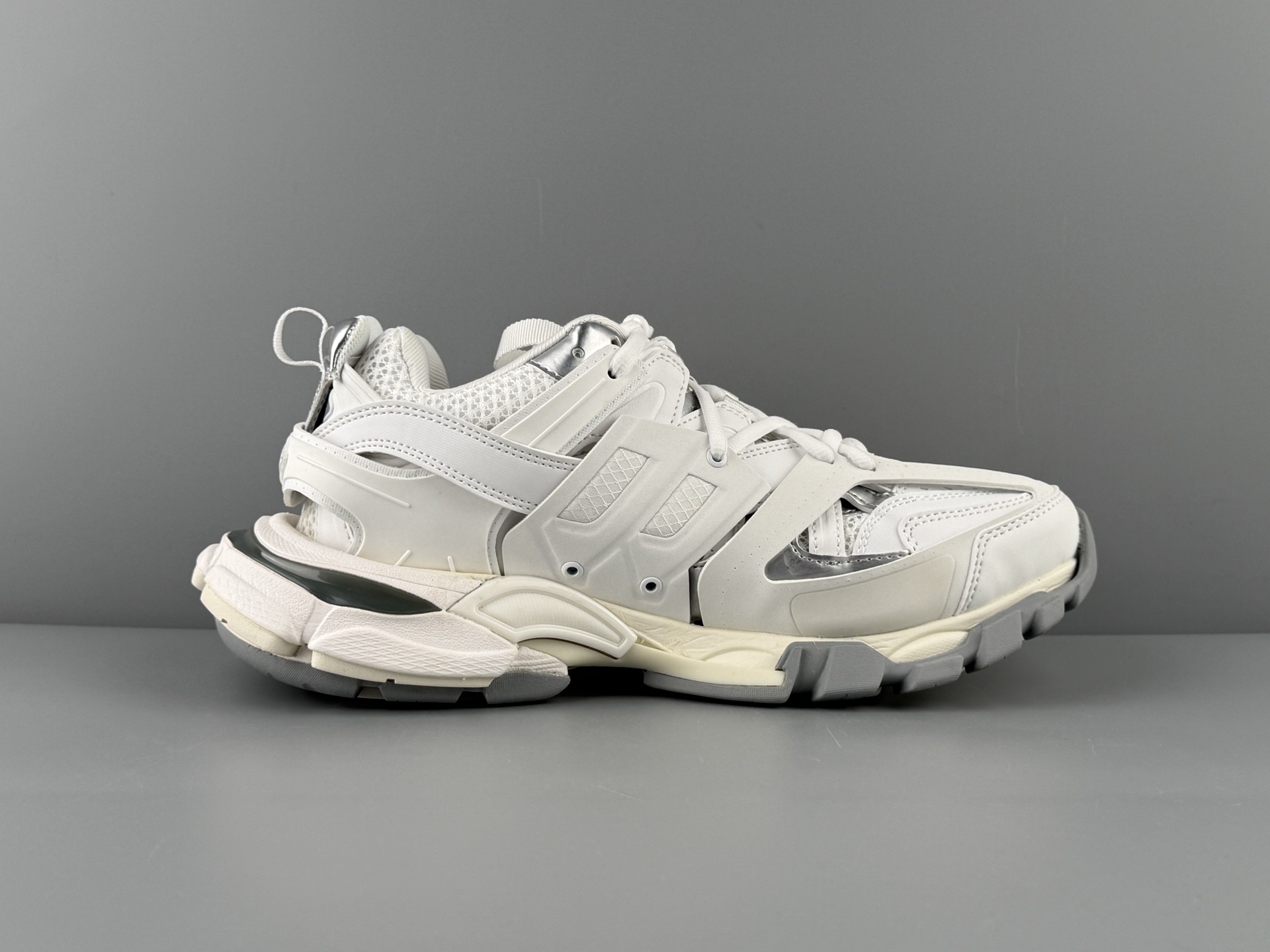 Balenciaga Track 3.0 — Paris Fashion House, Classic 3rd Generation