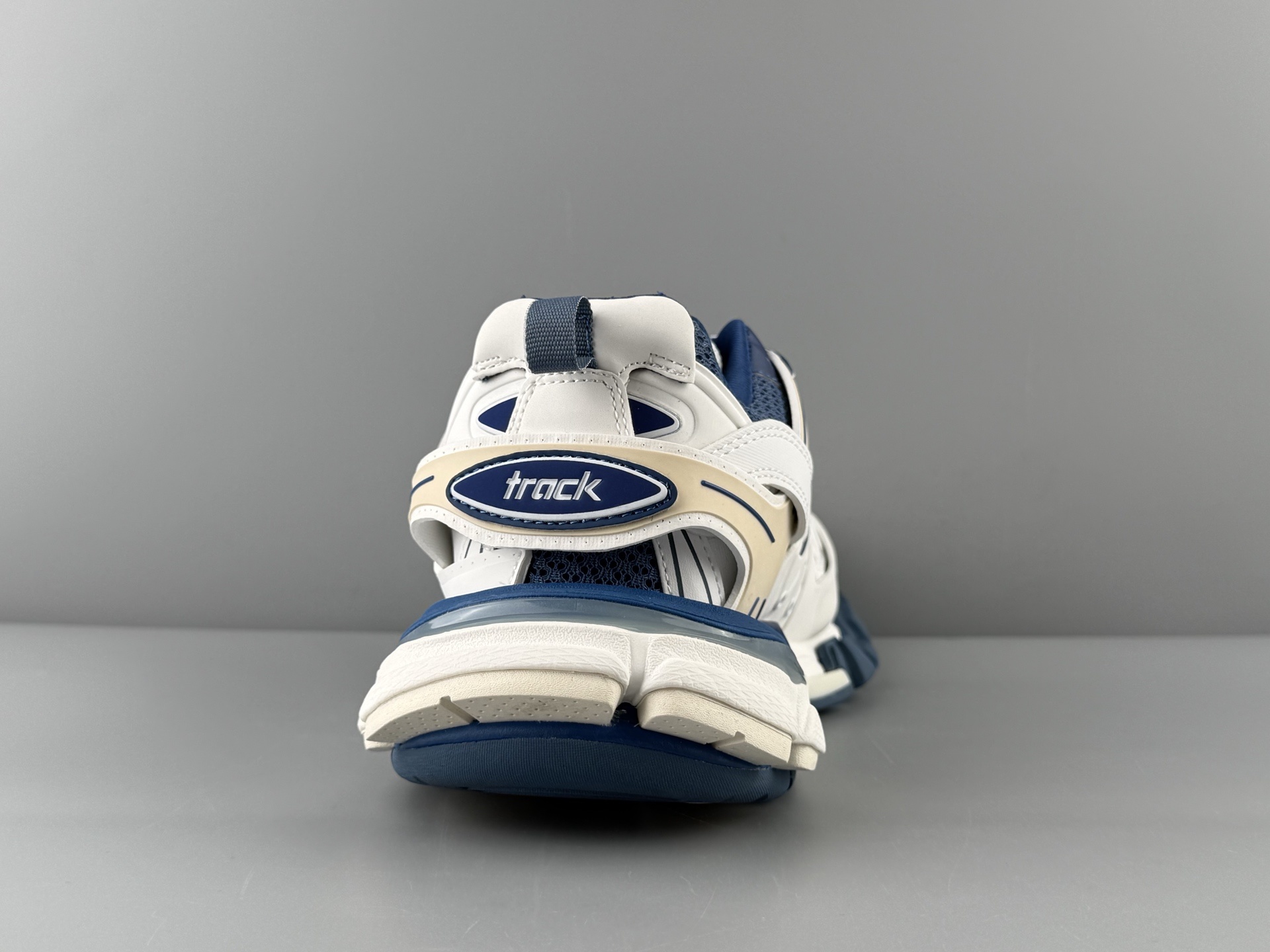 Balenciaga Track 3.0 β Paris Fashion House, Classic 3rd Generation - Image 3