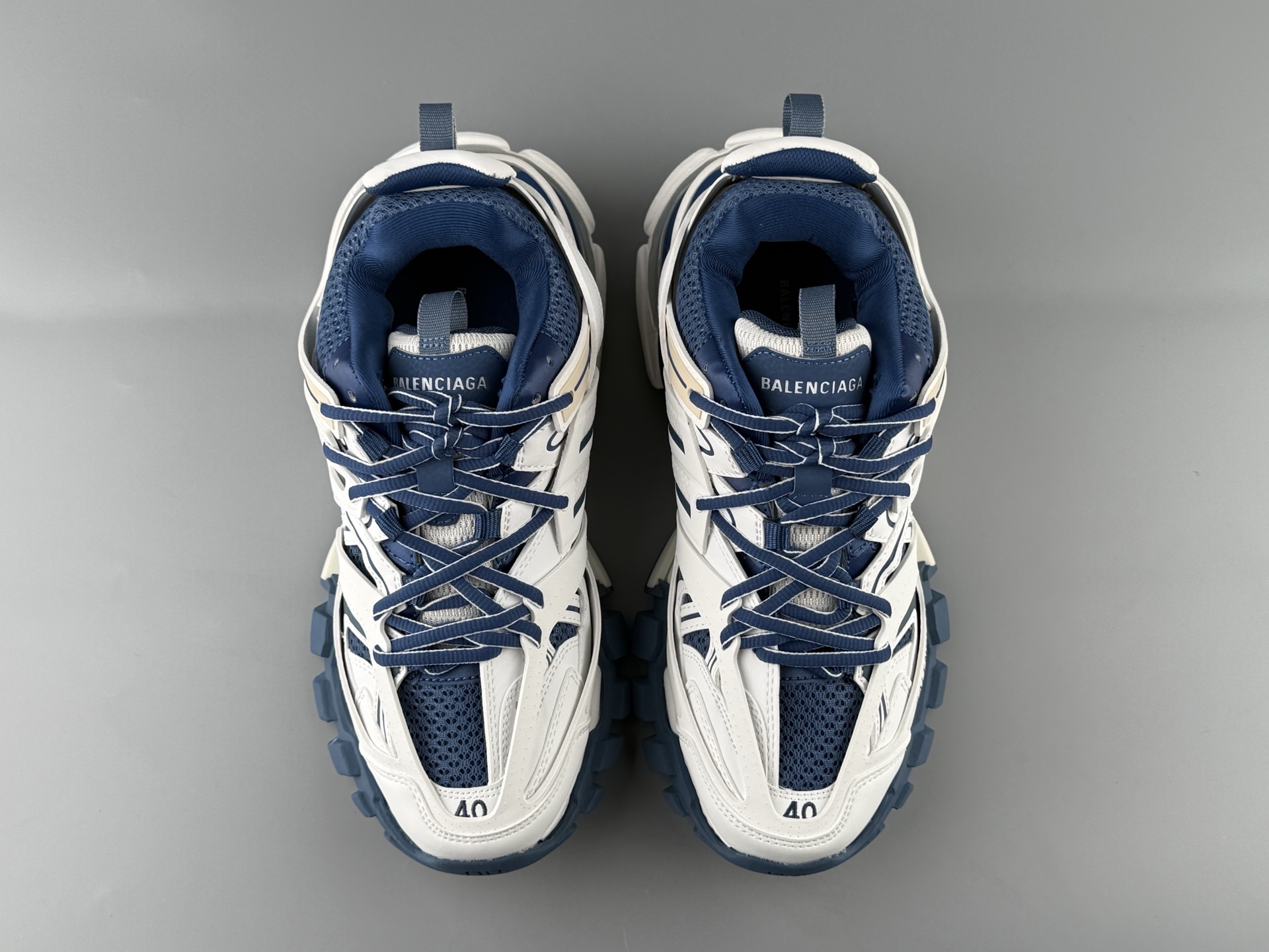 Balenciaga Track 3.0 β Paris Fashion House, Classic 3rd Generation - Image 4