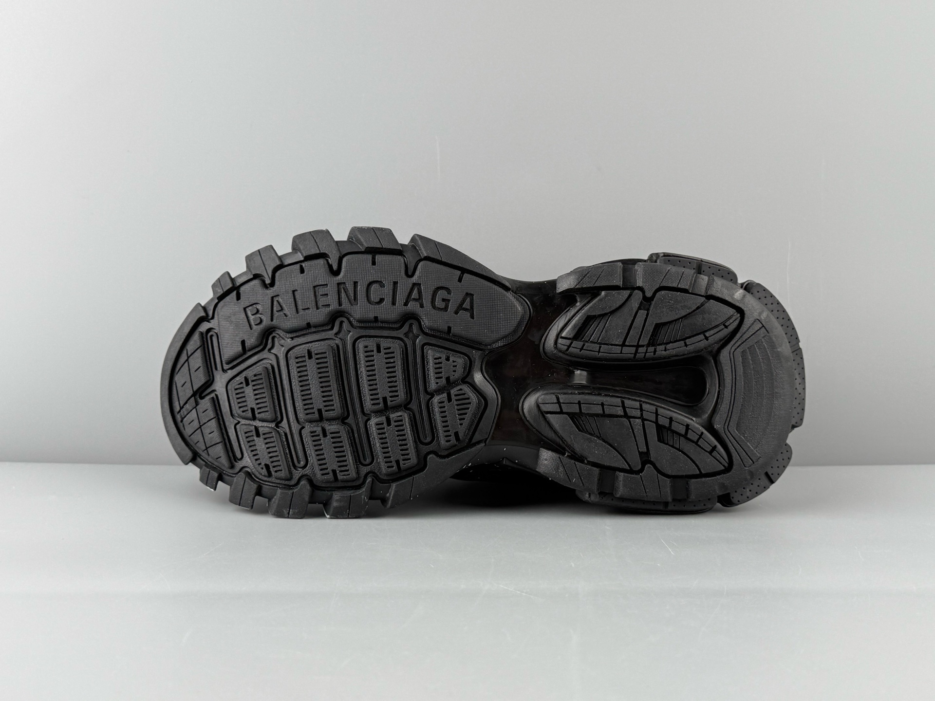 Balenciaga Track 3.0 β Paris Fashion House, Classic 3rd Generation - Image 6