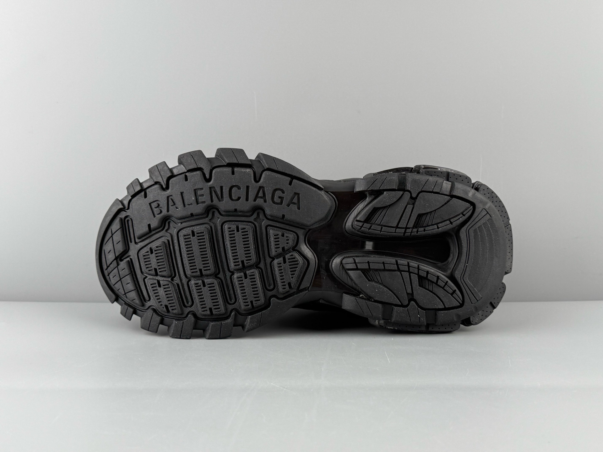 Balenciaga Track 3.0 β Paris Fashion House, Classic 3rd Generation - Image 6