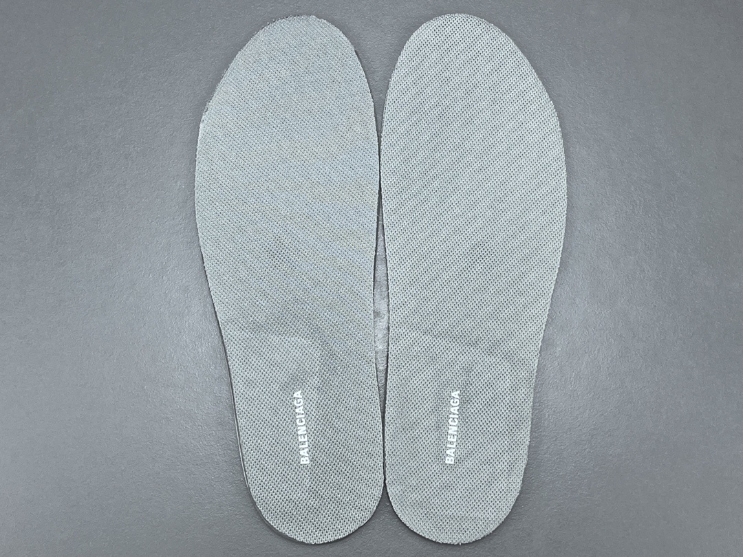 Balenciaga Track 3.0 β Paris Fashion House, Classic 3rd Generation - Image 6