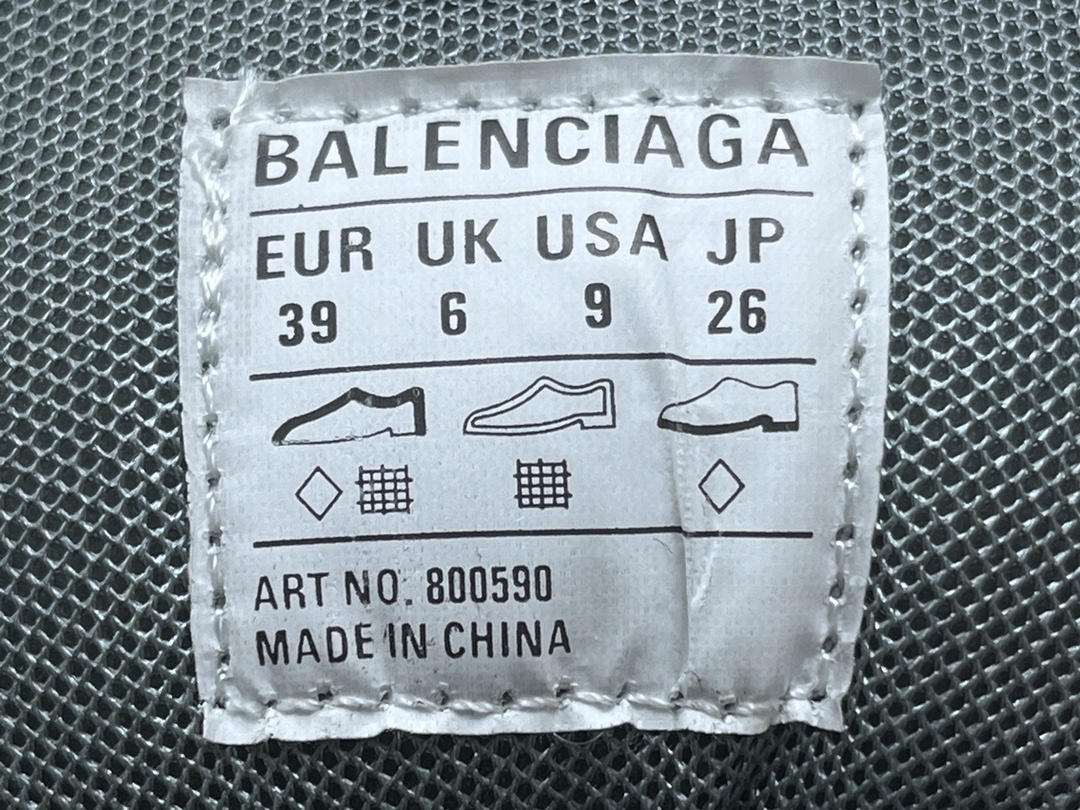 Balenciaga Track 3.0 β Paris Fashion House, Classic 3rd Generation - Image 13