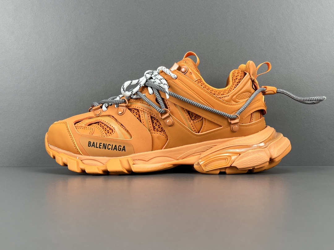 Balenciaga Track 3.0 β Paris Fashion House, Classic 3rd Generation