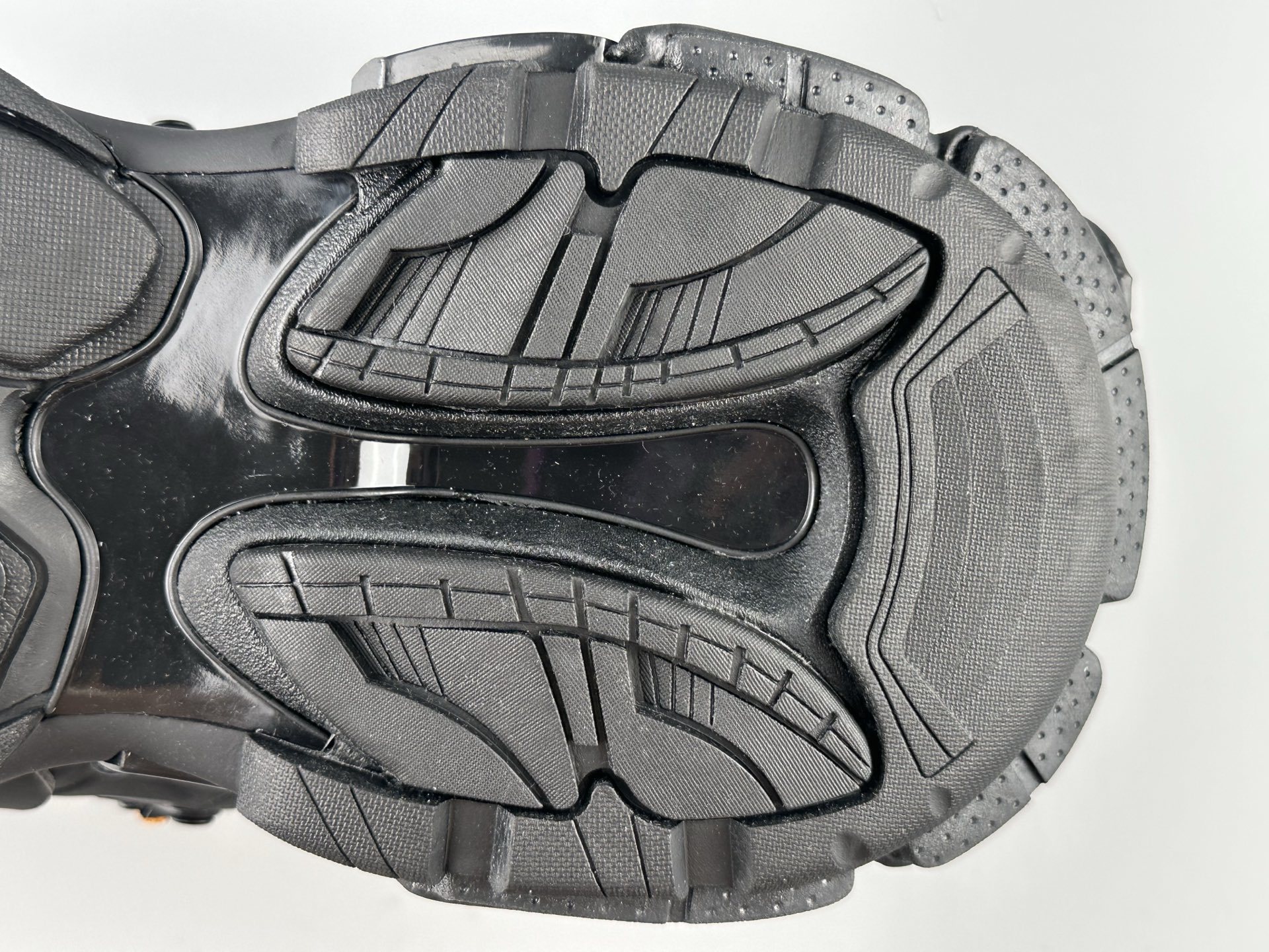 Balenciaga Track 3.0 β Paris Fashion House, Classic 3rd Generation - Image 2