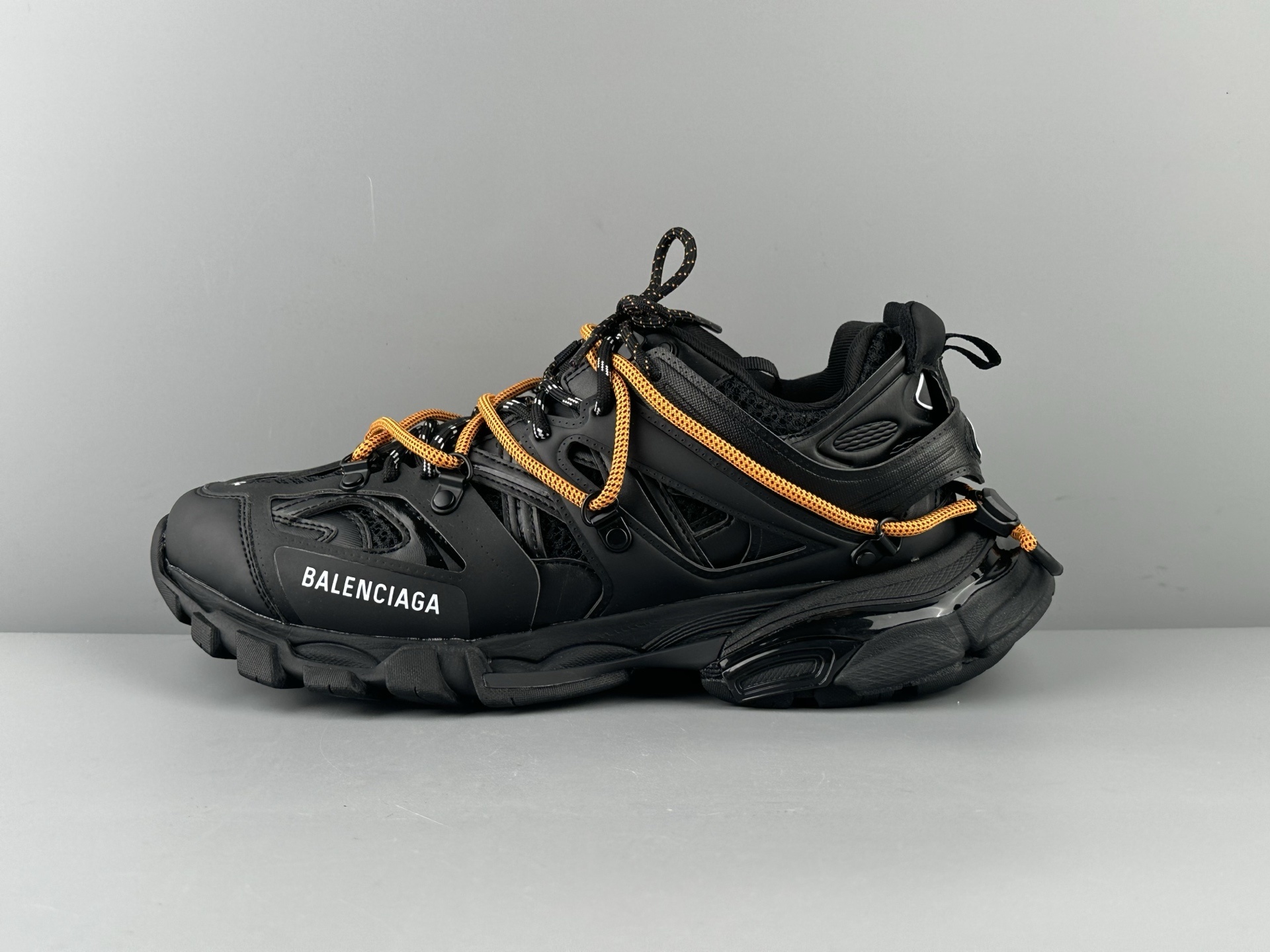Balenciaga Track 3.0 β Paris Fashion House, Classic 3rd Generation - Image 10