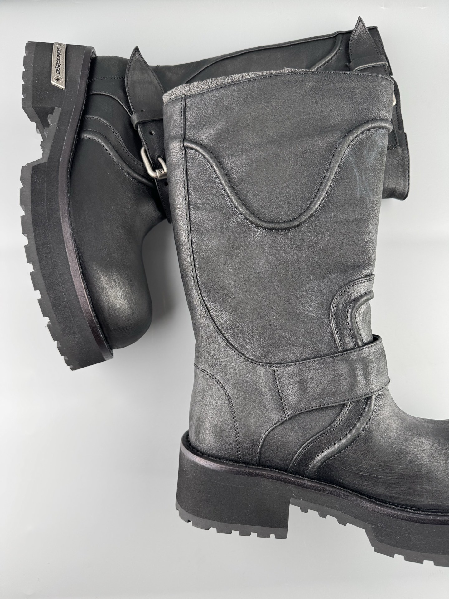 Balenciaga Venom Mid-Top Boots β Paris Fashion House Material: Premium calfskin leather - Image 6