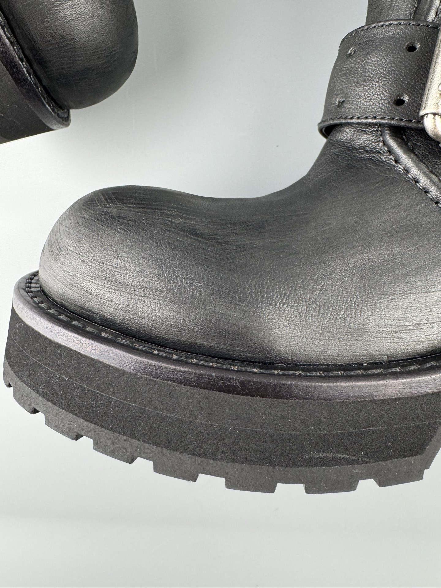 Balenciaga Venom Mid-Top Boots β Paris Fashion House Material: Premium calfskin leather - Image 8