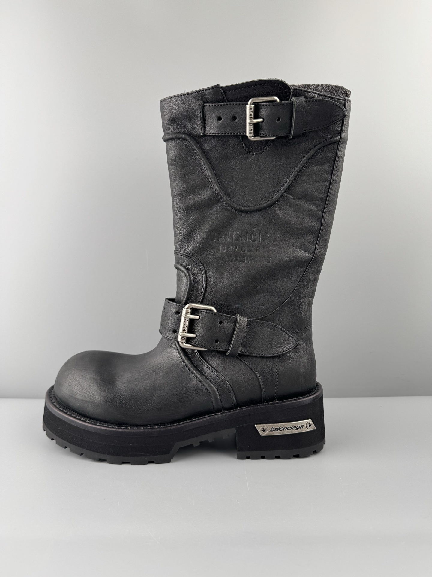 Balenciaga Venom Mid-Top Boots β Paris Fashion House Material: Premium calfskin leather