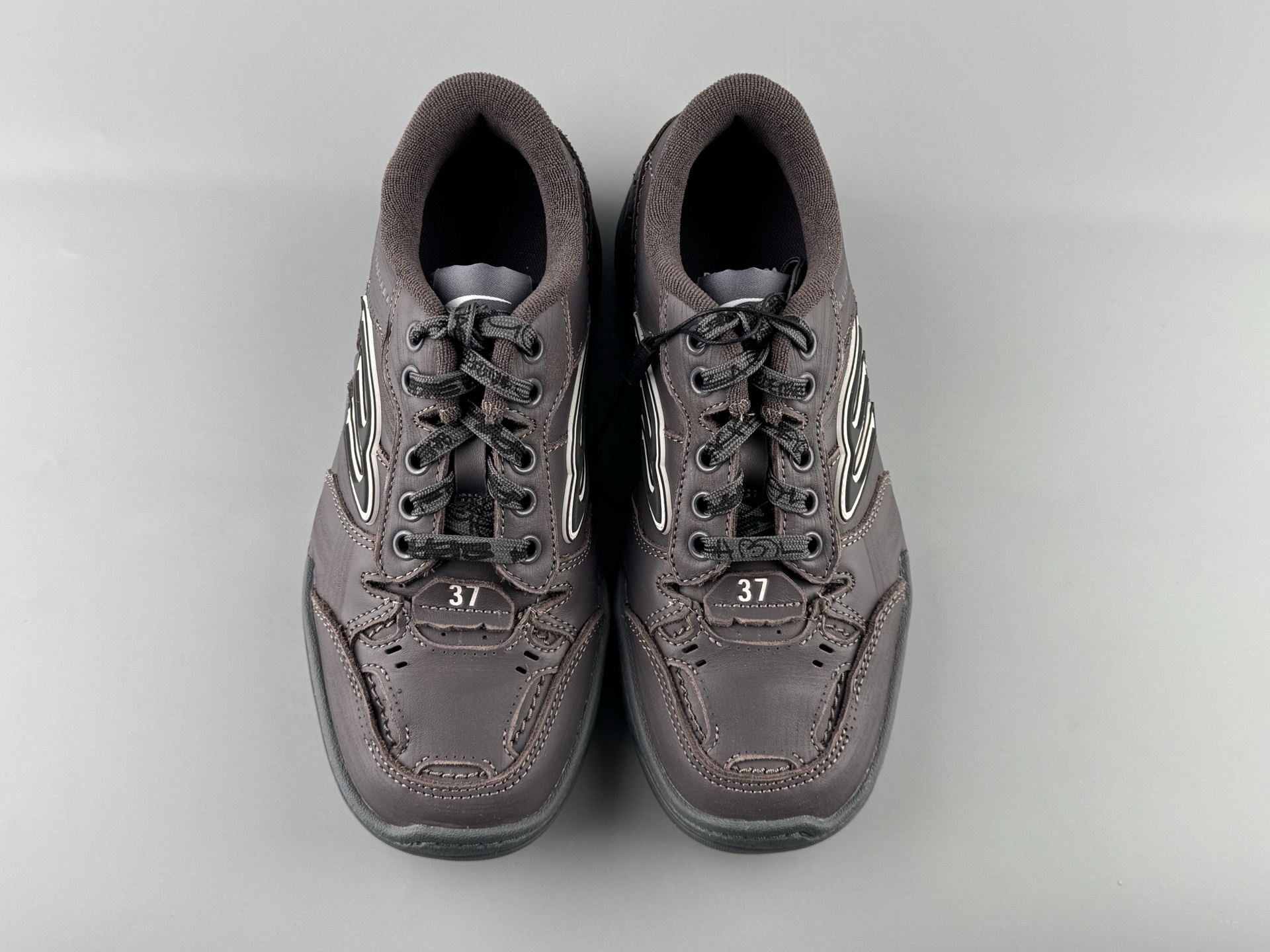 Reseller-Level Version, Distinct from Ordinary Market Stock! Balenciaga HAMPTONS WORN-OUT β Paris Fashion House - Image 15