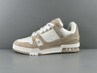 Louis Vuitton Trainer “Khaki Denim” (2025 Latest Version) Independently molded TPU drip plastic components Refined last shape through multiple manual adjustments Crafted with top-tier materials for the outsole Exceptional attention to detail — 99% accurate to the original
