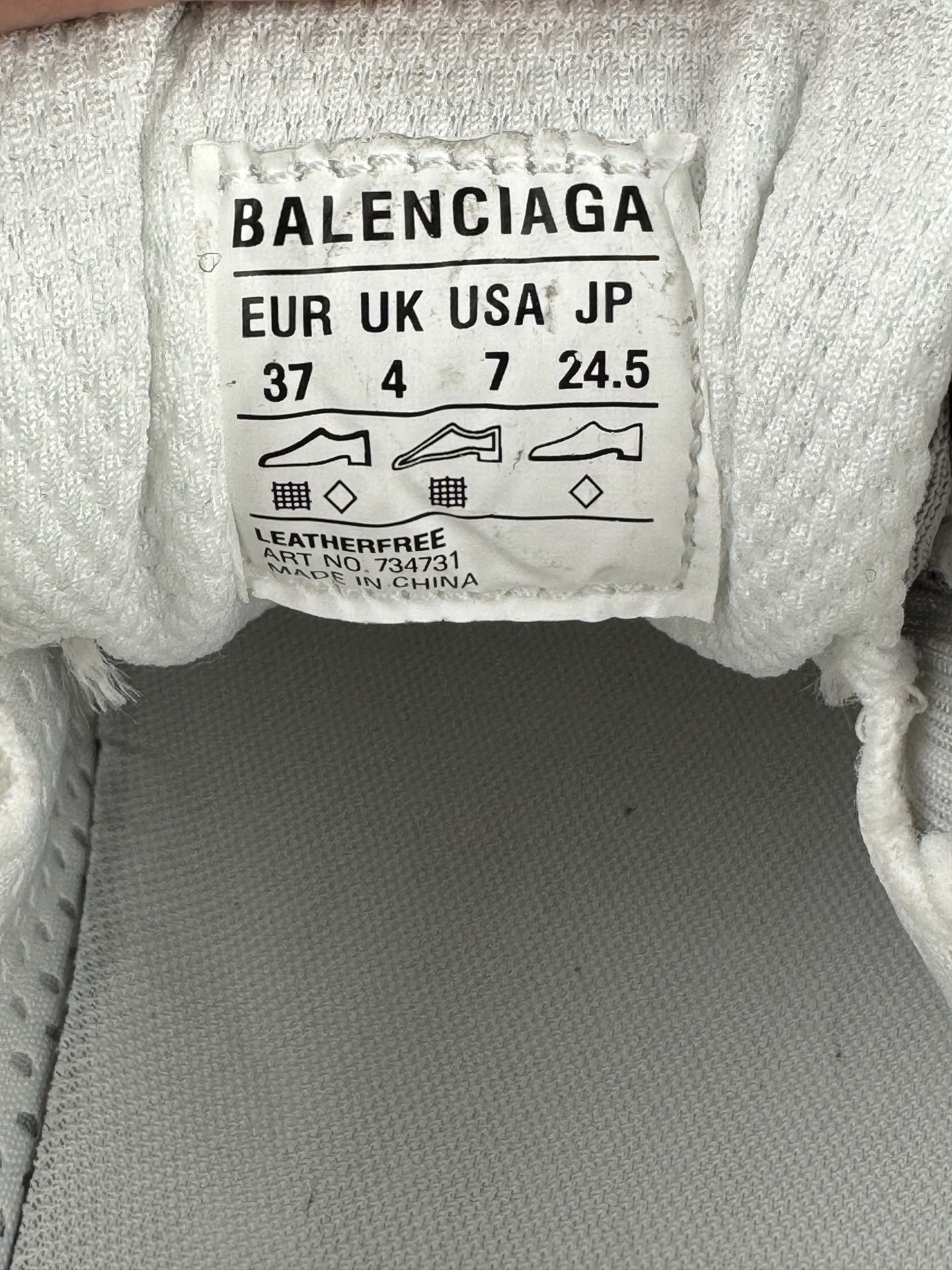 Balenciaga 3XL White & Purple Women’s Sneaker XXXL Premium quality from original factory molds. Made with authentic mesh and microfiber materials identical to the official source — ensuring perfect structure and texture. - Image 6