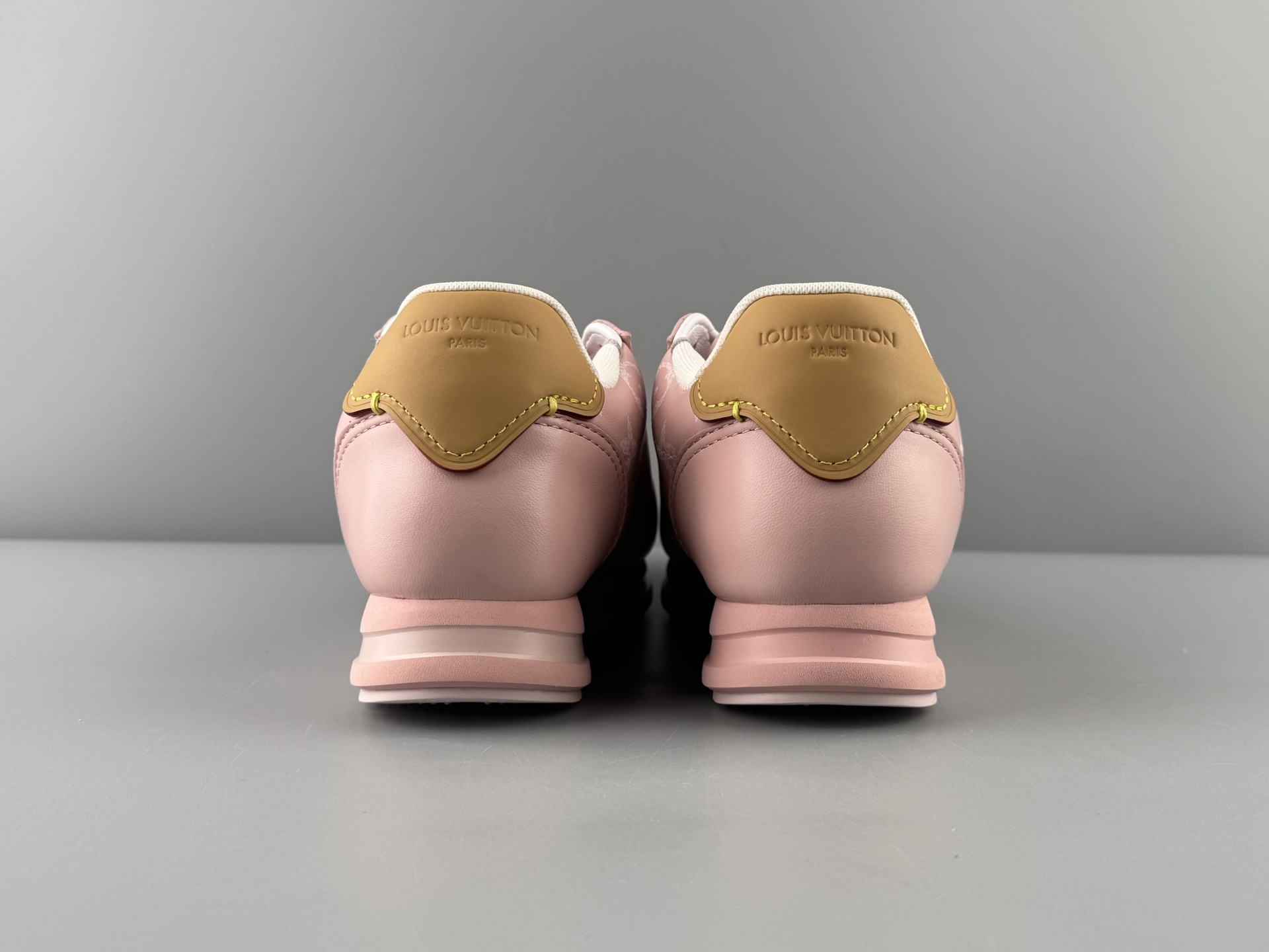 LOUIS VUITTON x Nigo Collaboration – Buttersoft FW25 (Women’s Edition) Crafted from premium cowhide and lambskin leather, this low-top lifestyle sneaker features a rounded toe and lace-up design. - Image 3