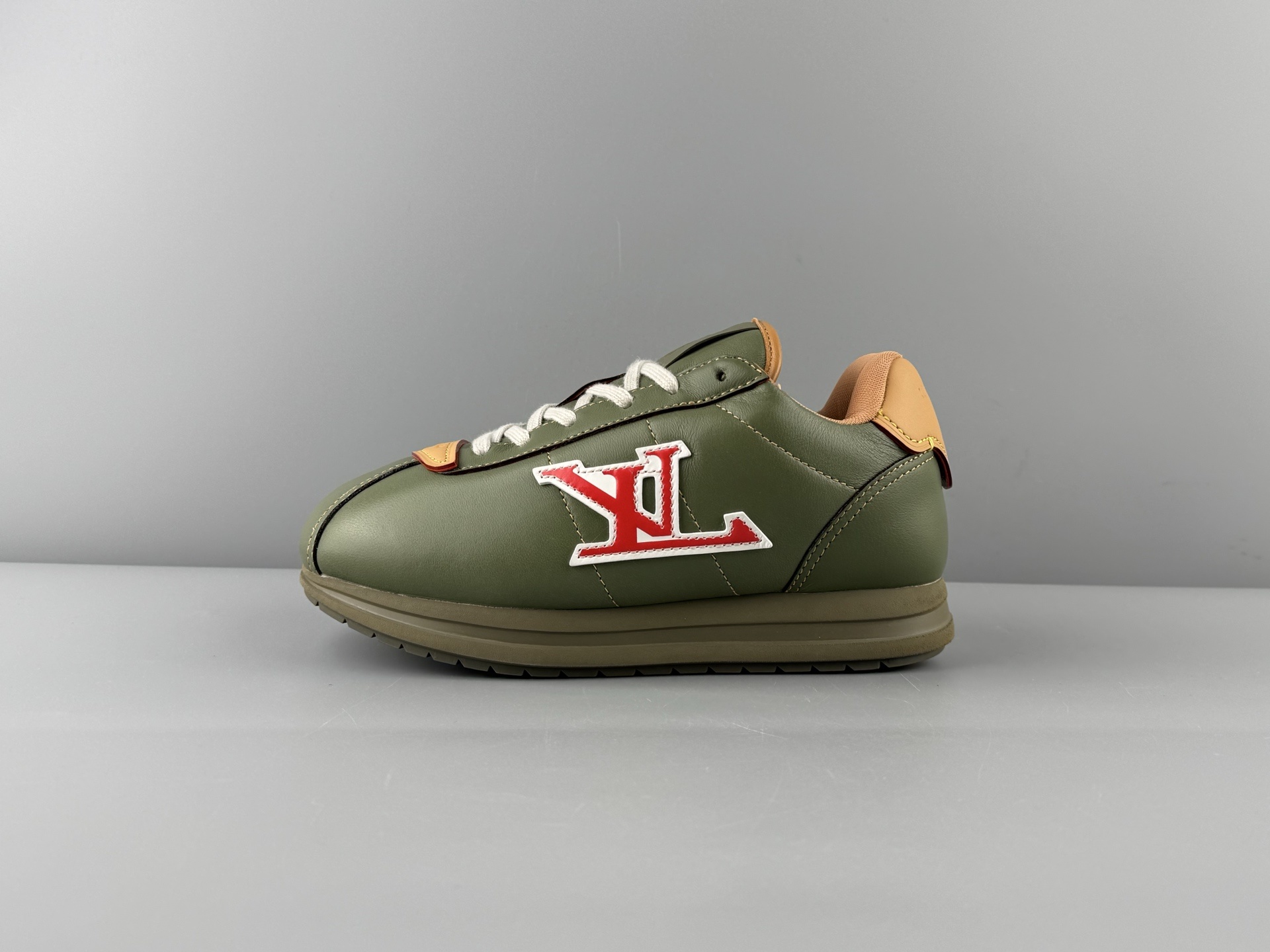 ChatGPT said: LOUIS VUITTON x Nigo Collaboration β Buttersoft FW25 Unisex Low-Top Casual Sneakers