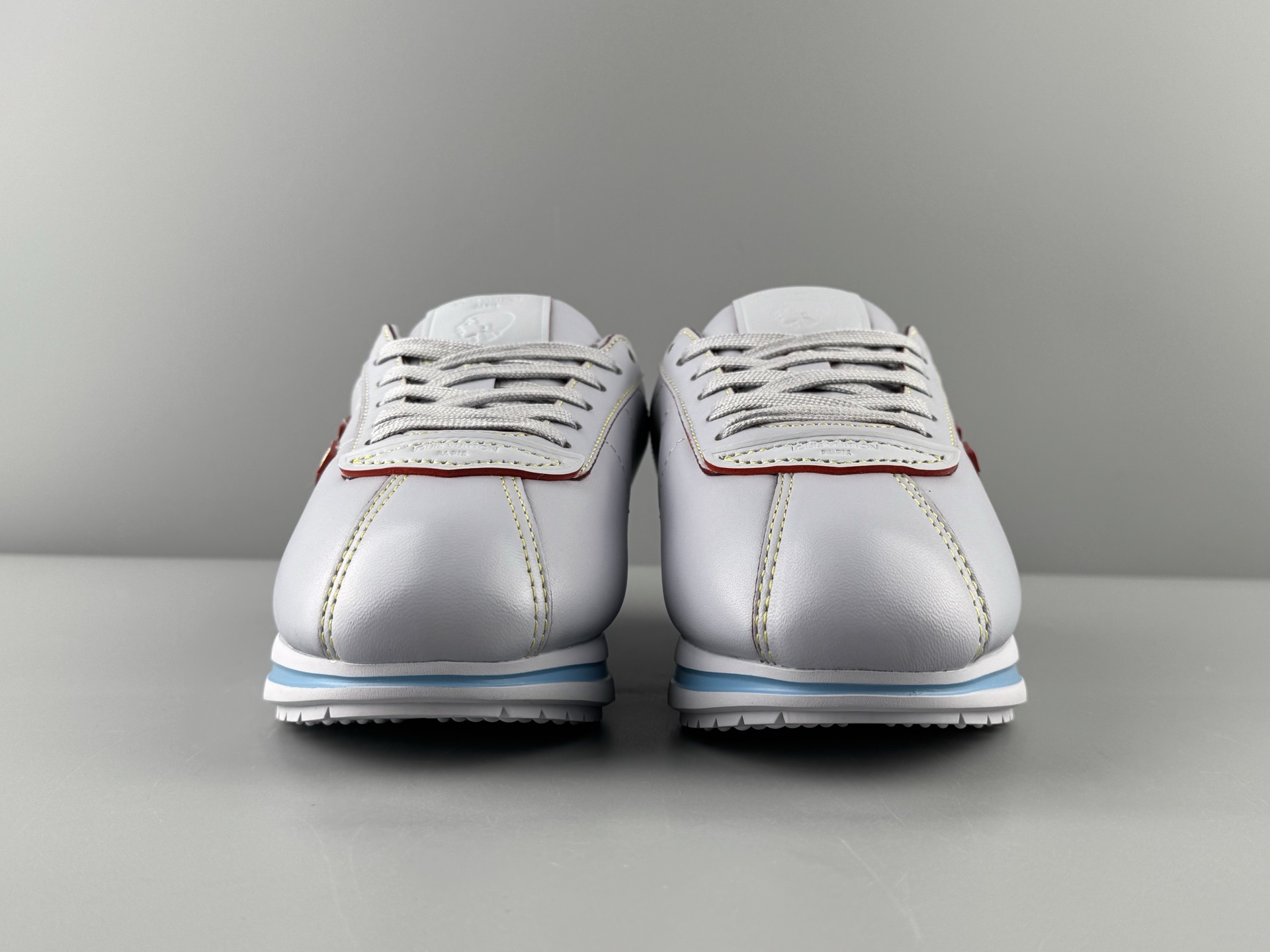 LOUIS VUITTON x Nigo Collaboration β Buttersoft FW25 Unisex Low-Top Casual Sneakers Crafted from premium cowhide and lambskin leather - Image 2