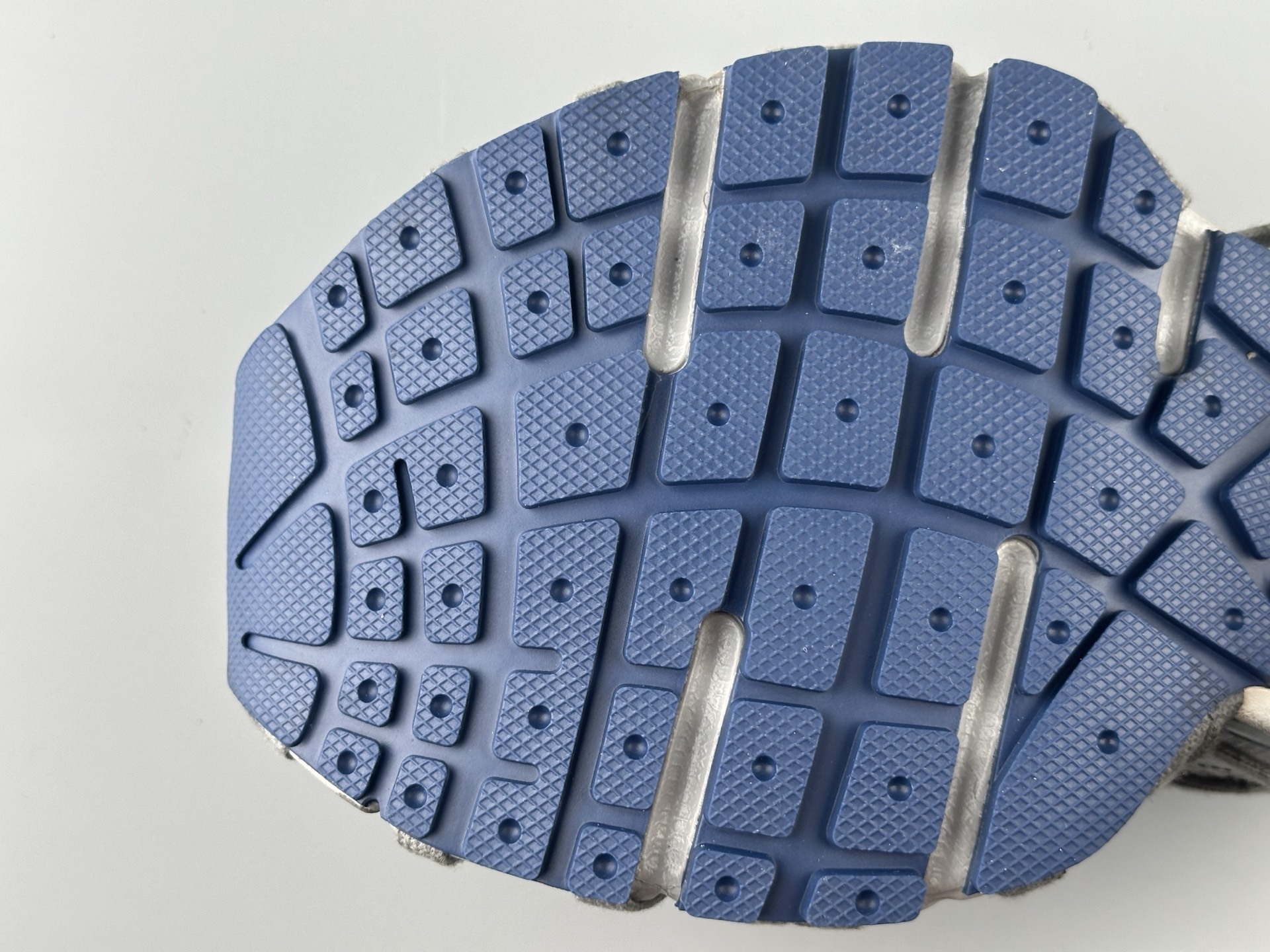 Balenciaga 3XL White & Blue Lace-Up Sneaker XXXL β Paris Fashion House - Image 4