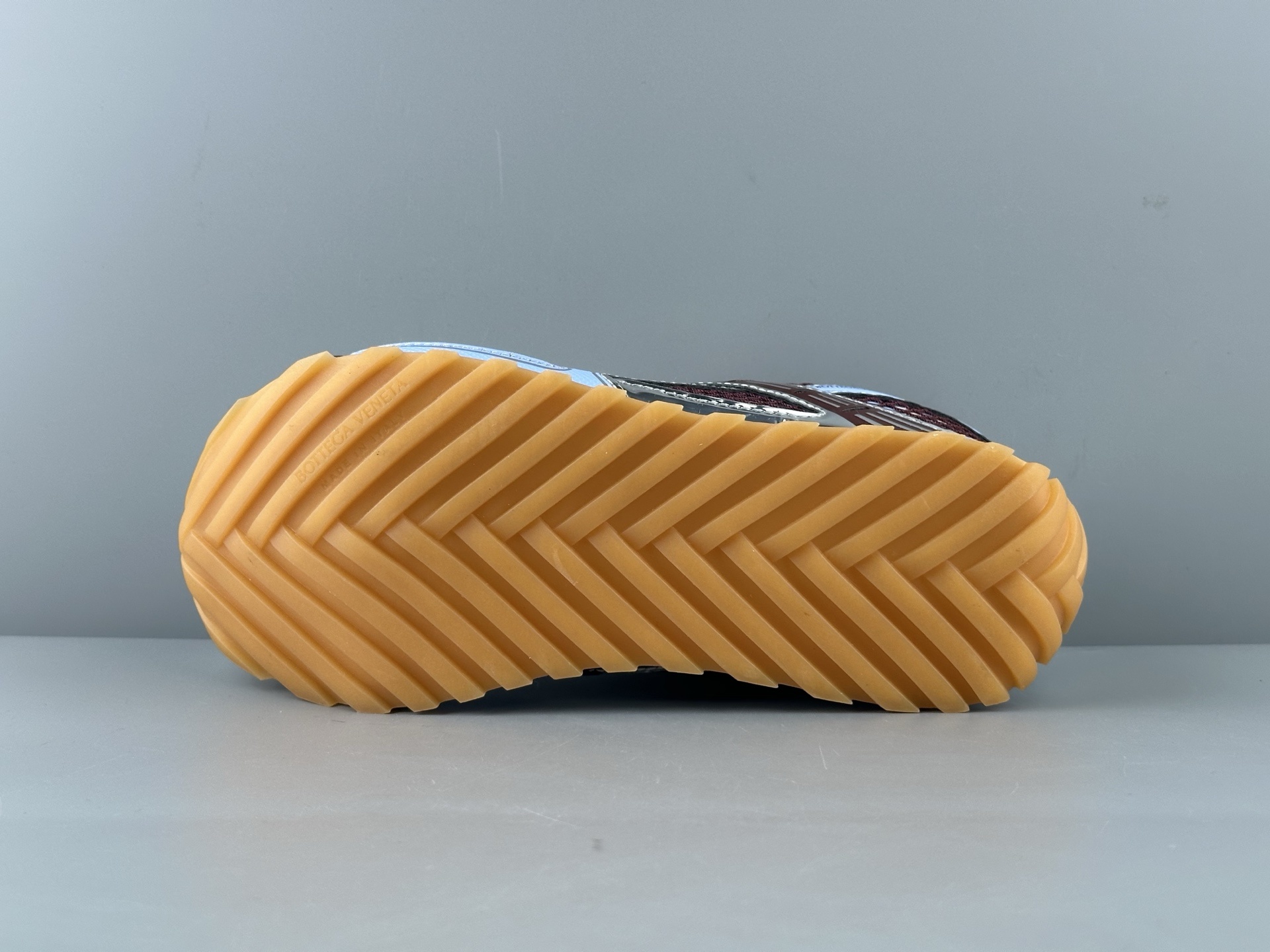 Bottega Veneta Orbit Sneakers Developed 1:1 from the original design, currently the best version on the market Material: Premium woven fabric - Image 16