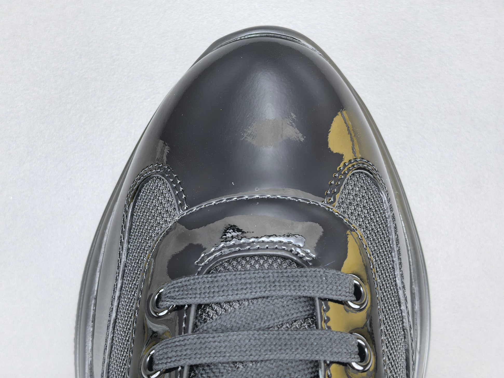PRADA America’s Cup Sneakers Style: Round-toe, lace-up, low-top sports sneakers Premium original version with high-end craftsmanship - Image 6