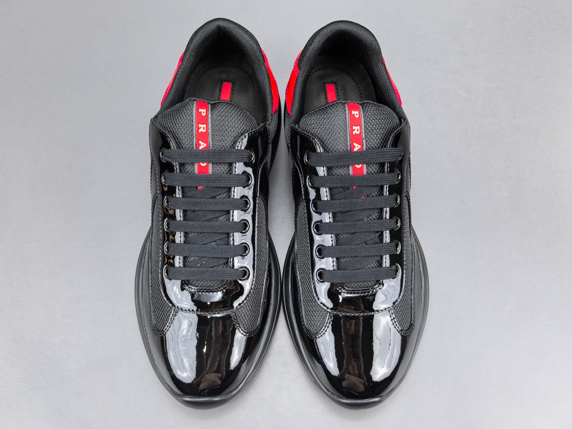 PRADA America’s Cup Sneakers Style: Round-toe, lace-up, low-top sports sneakers Premium original version with high-end craftsmanship - Image 17