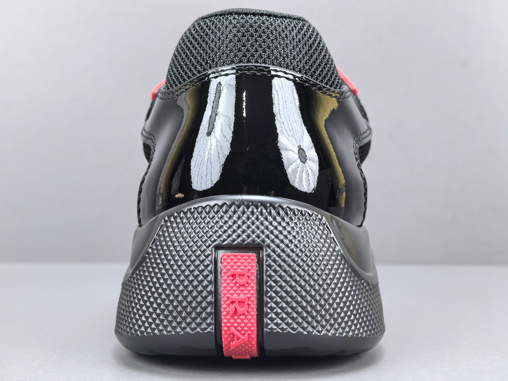 PRADA America’s Cup Sneakers Style: Round-toe, lace-up, low-top sports sneakers High-end original version Upper: Imported Flyknit fabric combined with patent leather - Image 2