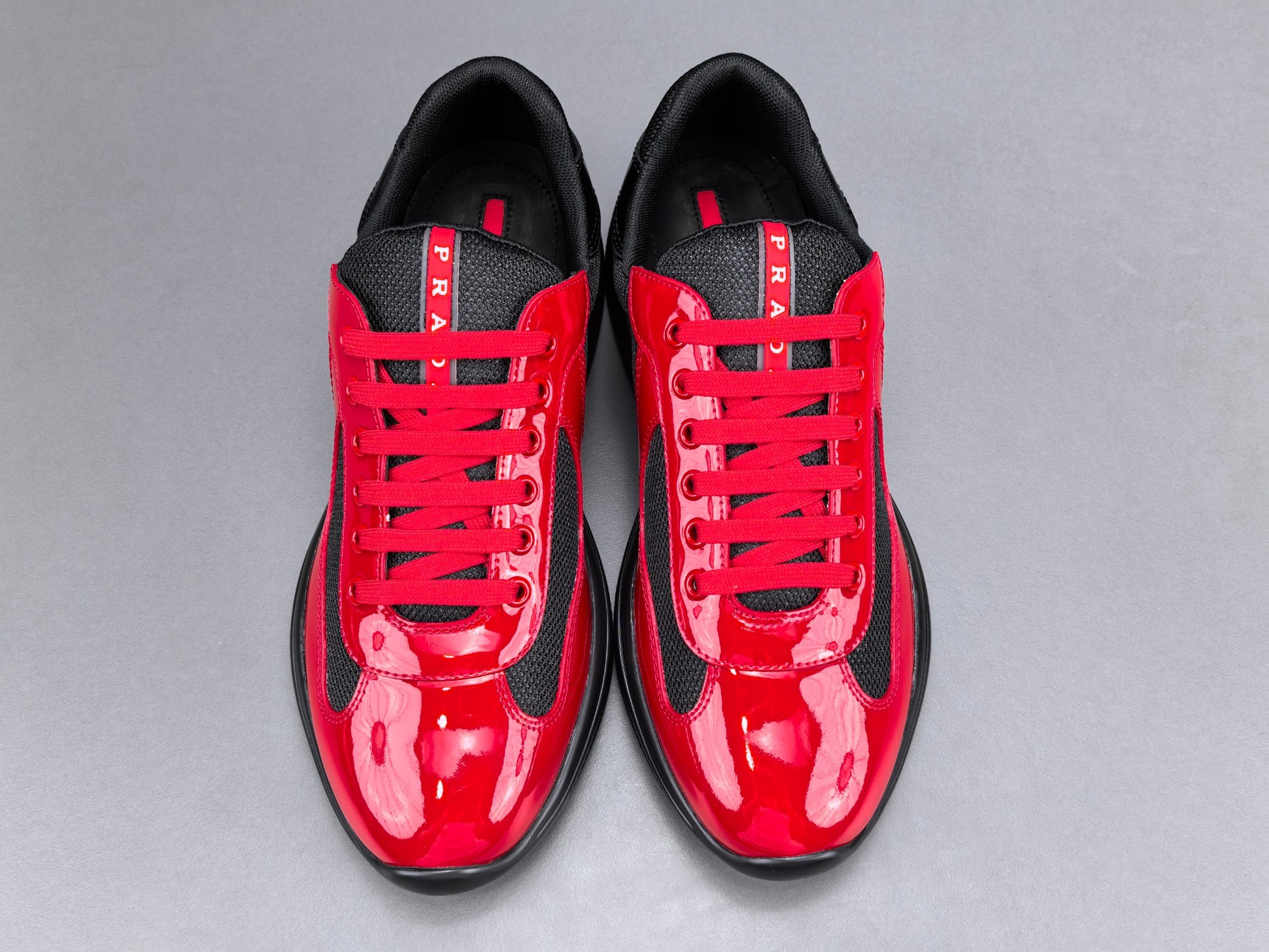 PRADA America’s Cup Sneakers Style: Round-toe, lace-up, low-top sports sneakers High-end original version Upper: Imported Flyknit fabric combined with patent leather - Image 14