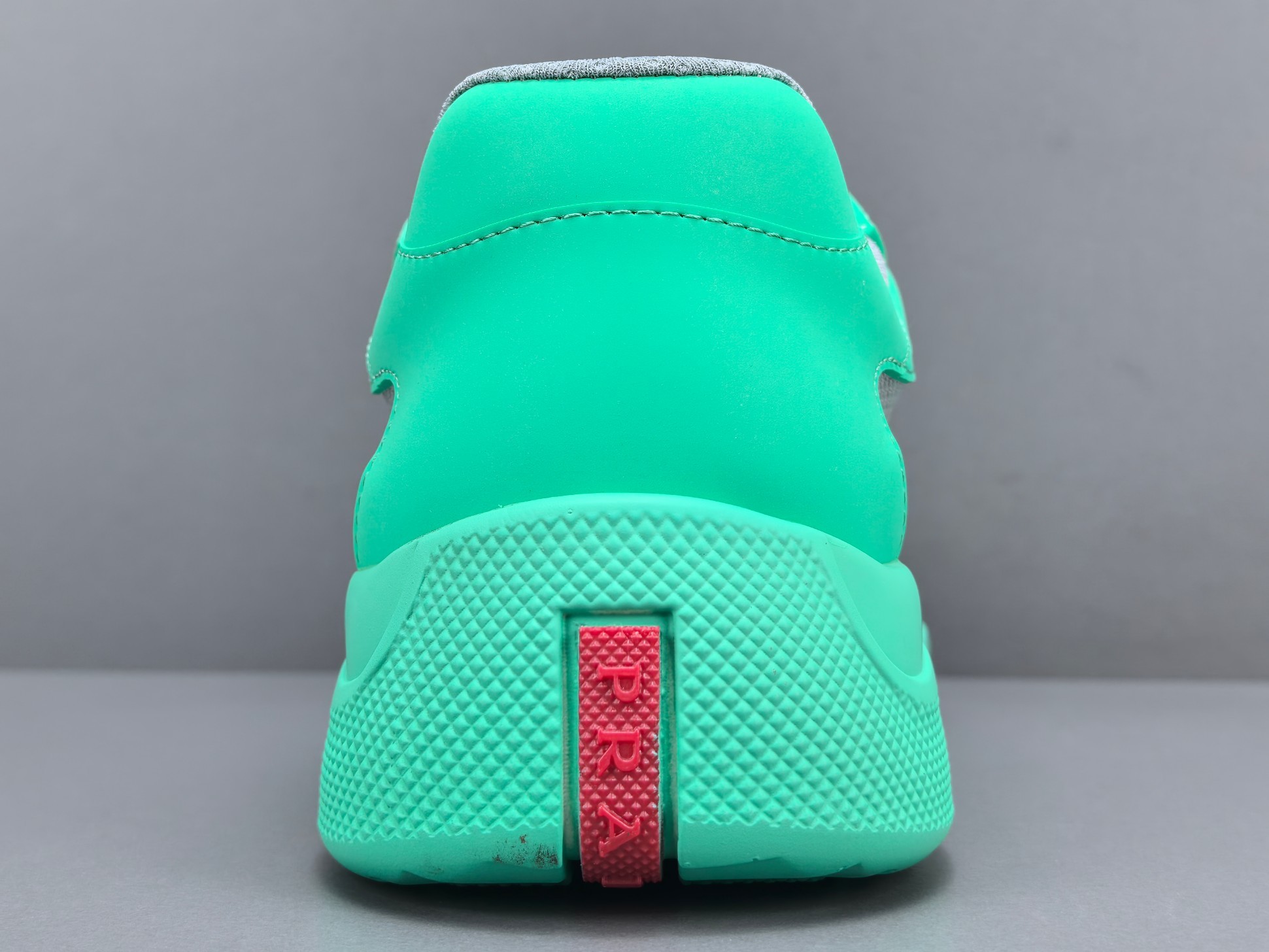 PRADA America’s Cup Sneakers Style: Round-toe, lace-up, low-top sports sneakers High-end original version Upper: Imported Flyknit fabric combined with patent leather - Image 2