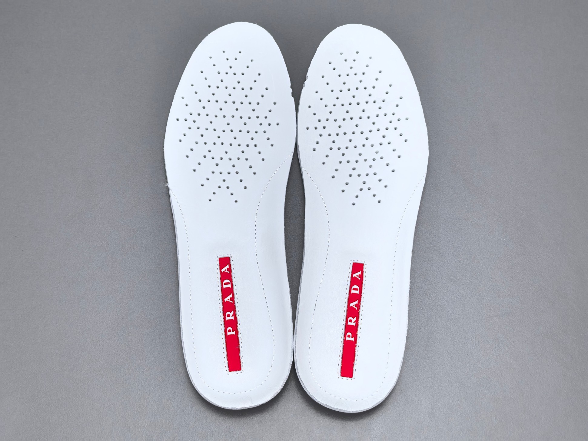 PRADA America’s Cup Sneakers Round-toe, lace-up, low-top sports sneakers - Image 3