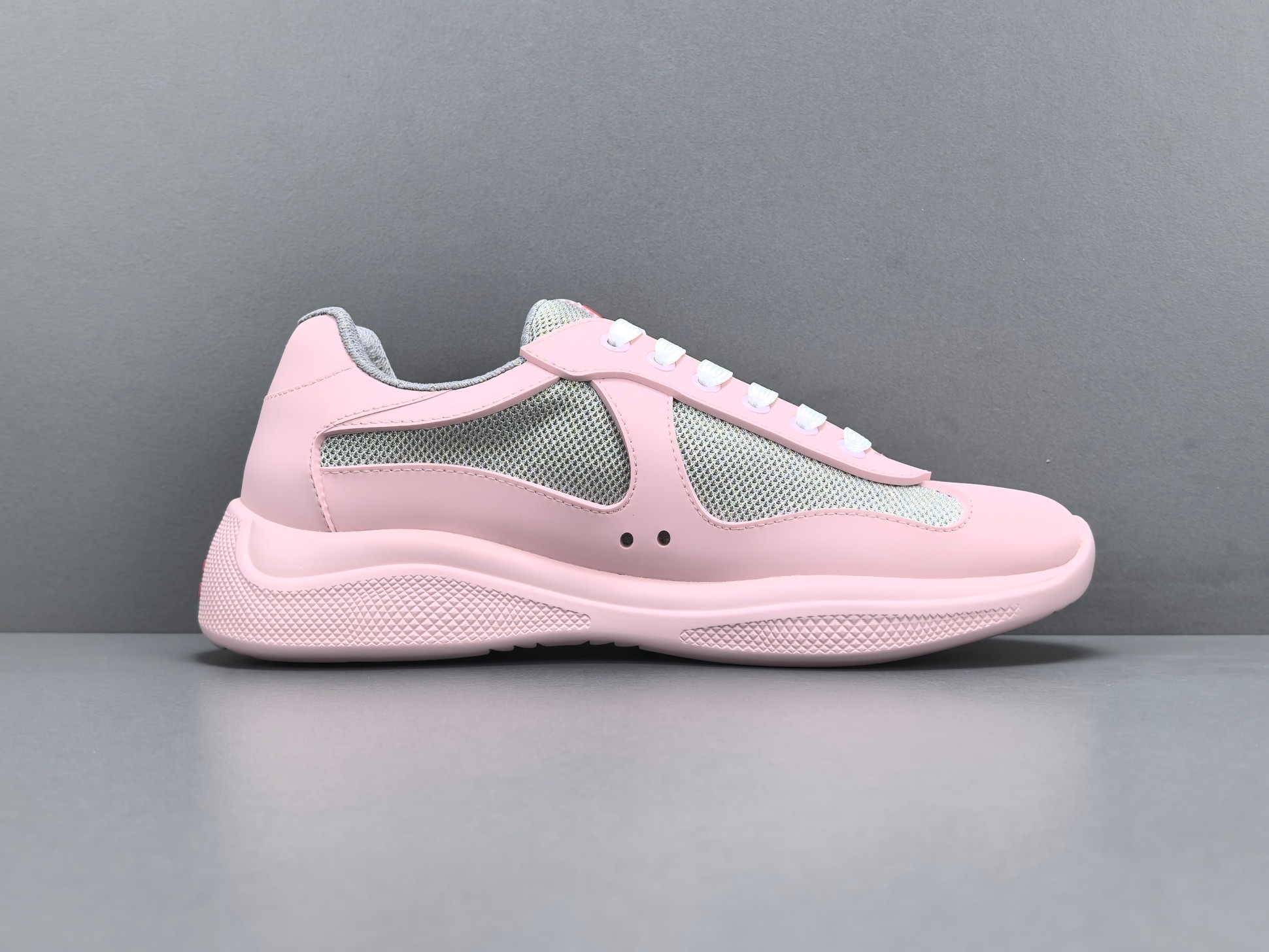 PRADA America’s Cup Sneakers Round-toe, lace-up, low-top sports sneakers