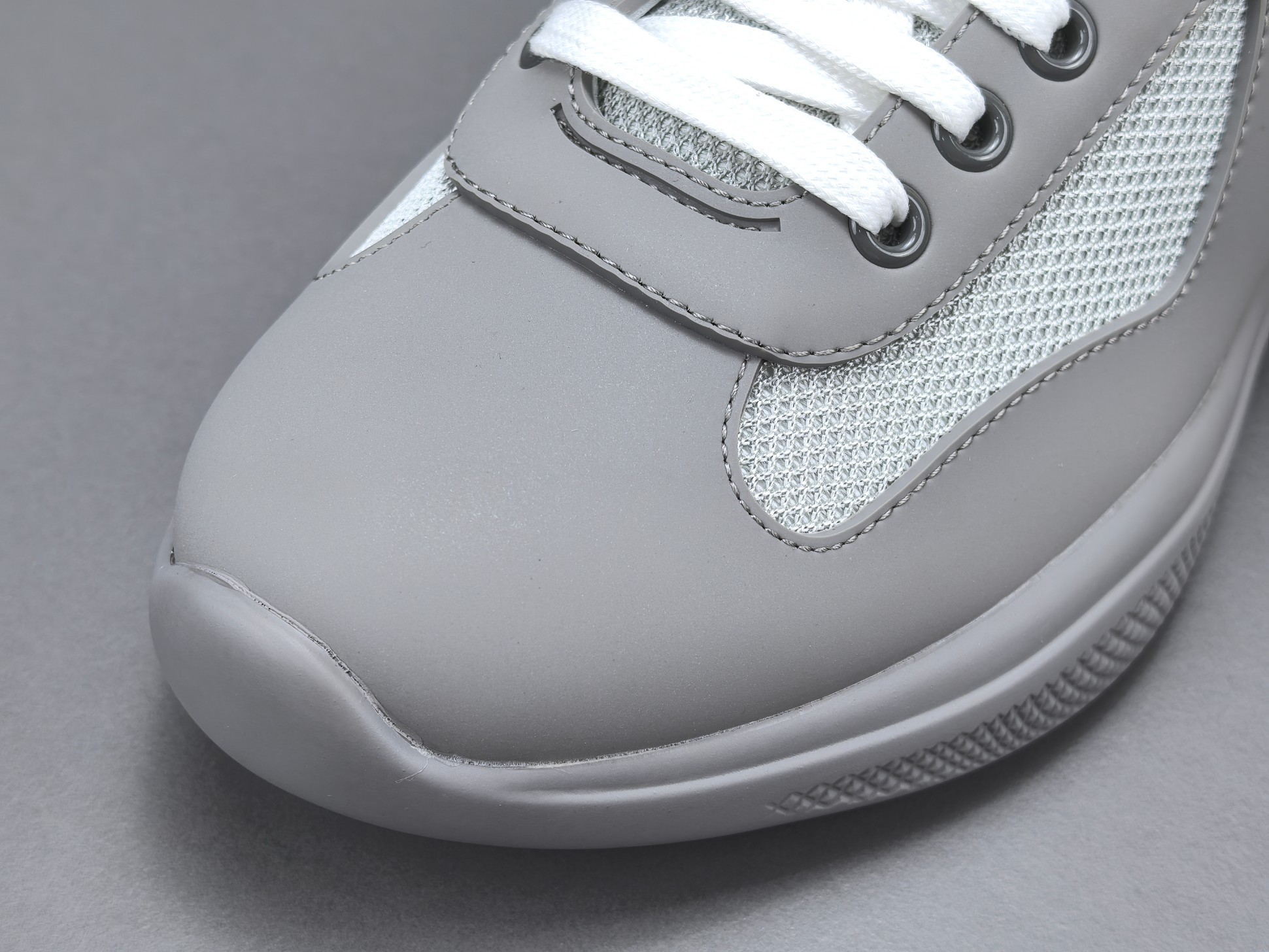 PRADA America’s Cup Sneakers Round-toe, lace-up, low-top sports sneakers - Image 4