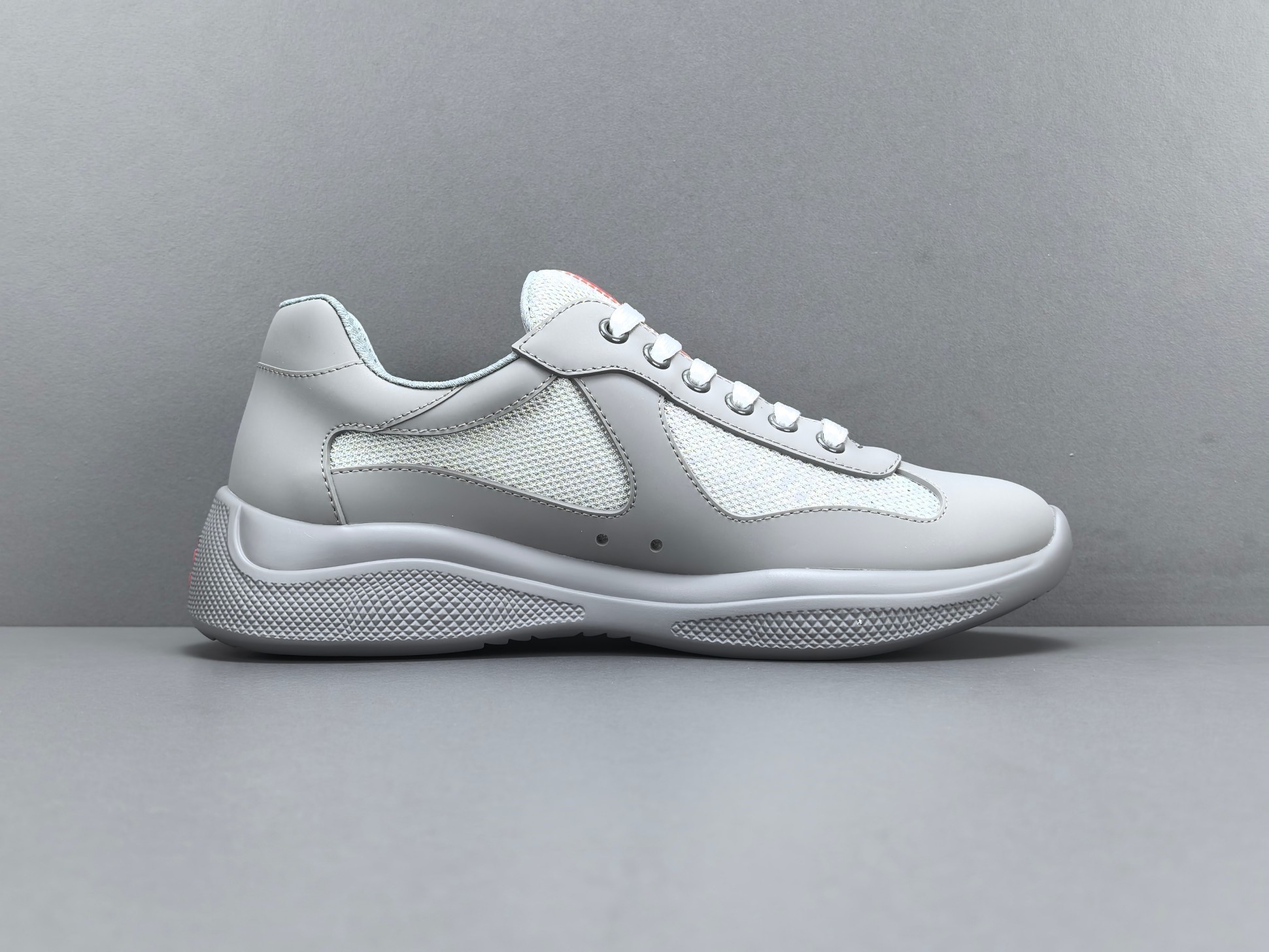 PRADA America’s Cup Sneakers Round-toe, lace-up, low-top sports sneakers