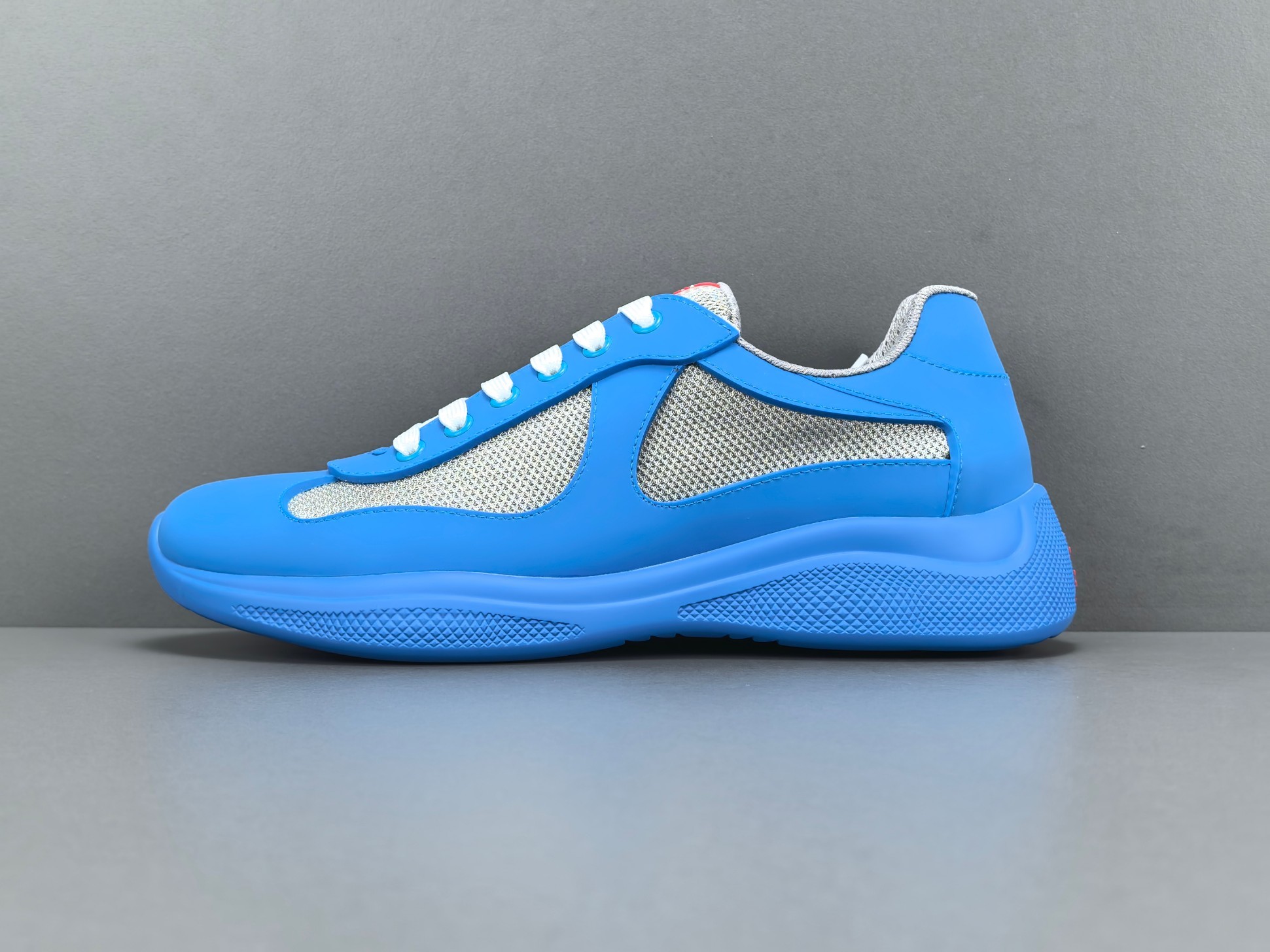 PRADA America’s Cup Sneakers Round-toe, lace-up, low-top sports sneakers