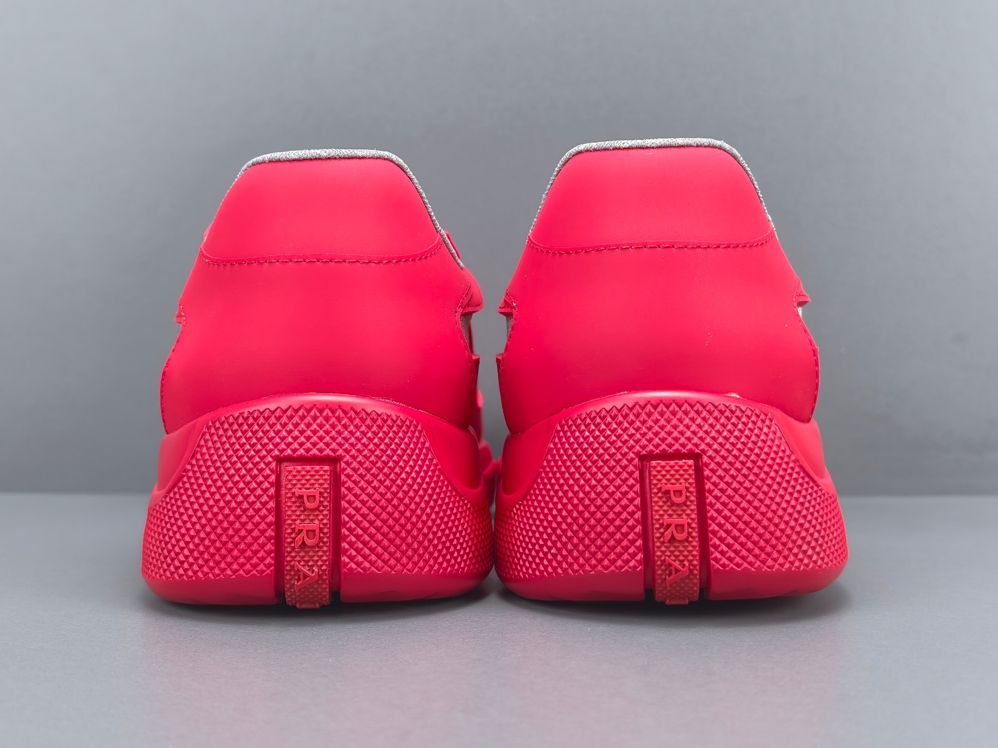 PRADA America’s Cup Sneakers Round-toe, lace-up, low-top sports sneakers - Image 11