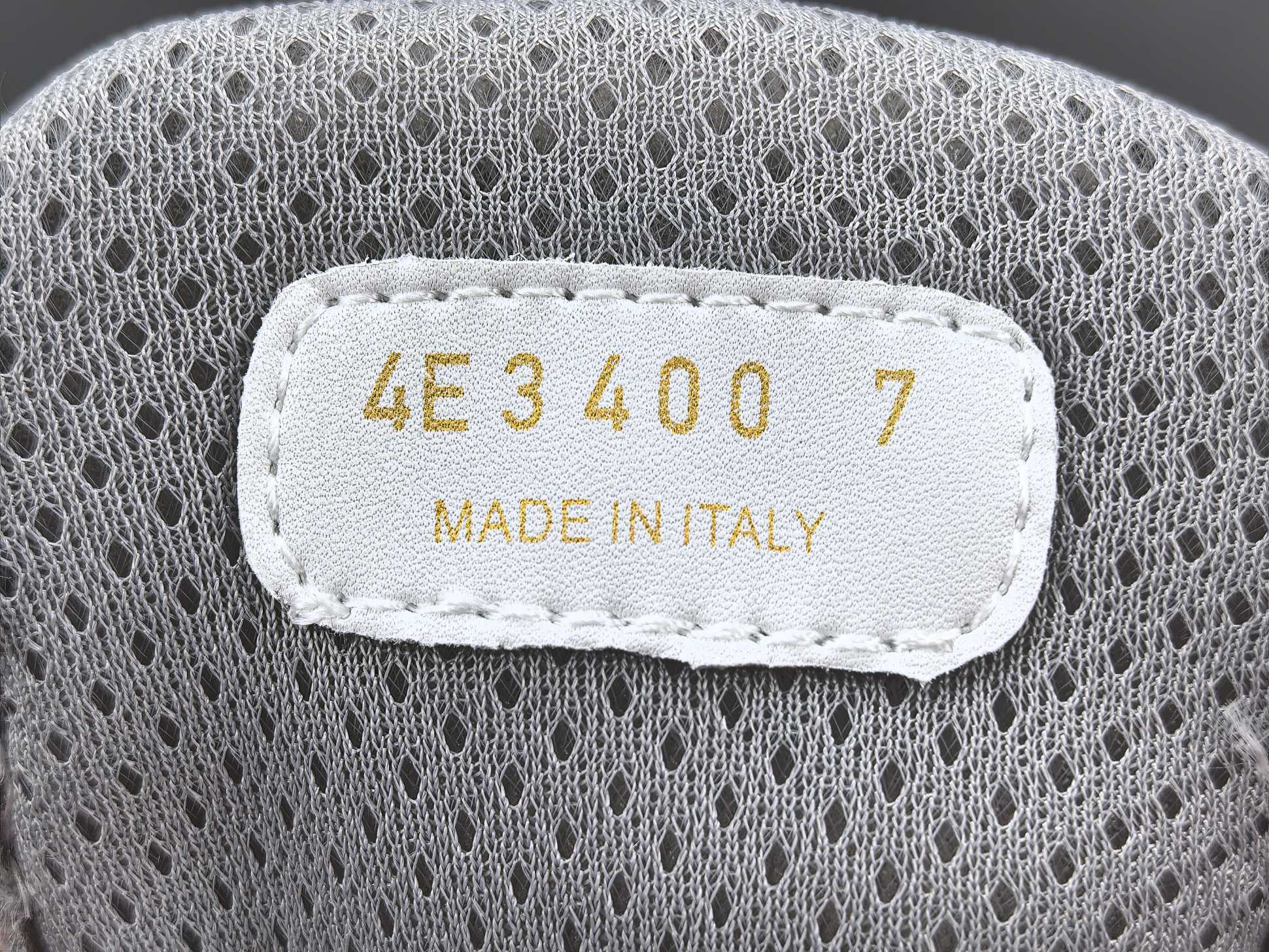 PRADA America’s Cup Sneakers Round-toe, lace-up, low-top sports sneakers - Image 12