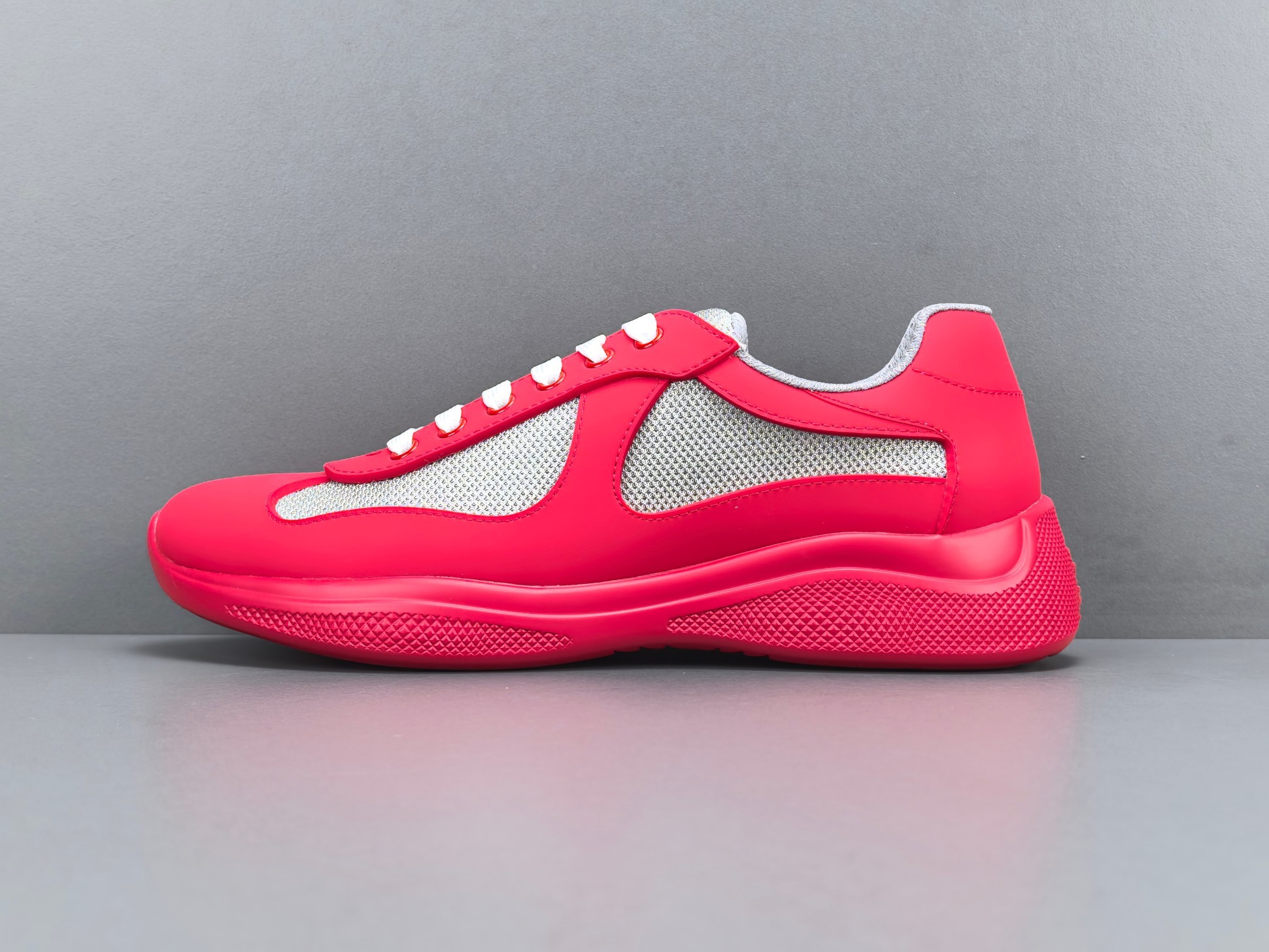 PRADA America’s Cup Sneakers Round-toe, lace-up, low-top sports sneakers