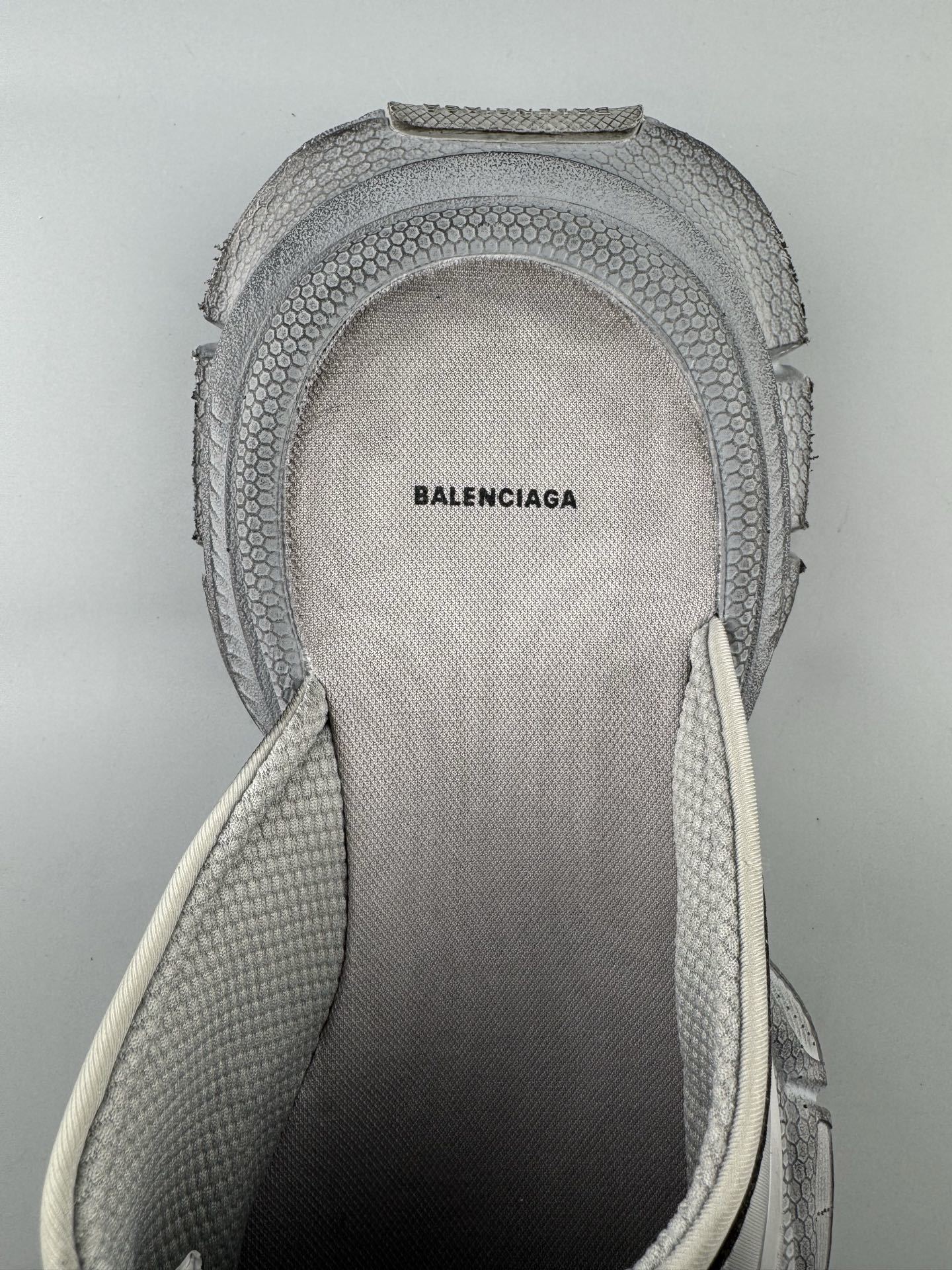 Balenciaga 3XL Slides Color: Gray Premium original factory materials Independently developed private outsole mold - Image 10