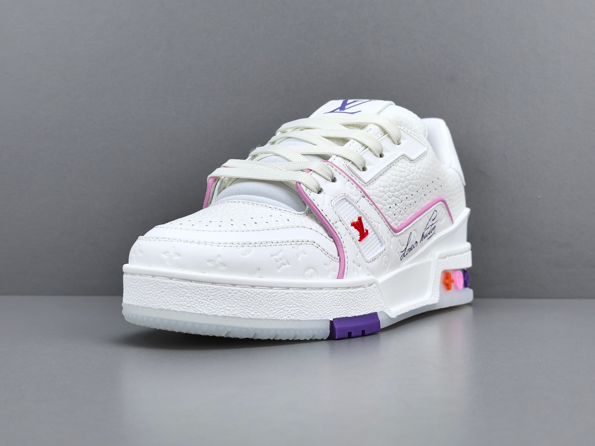 LV Trainer 2025 Cruise π³οΈ Limited Edition Inspired by vintage basketball sneakers, Virgil Abloh designed the highly sought-after LV Trainer to embody a perfect fusion of luxury and sport. - Image 12