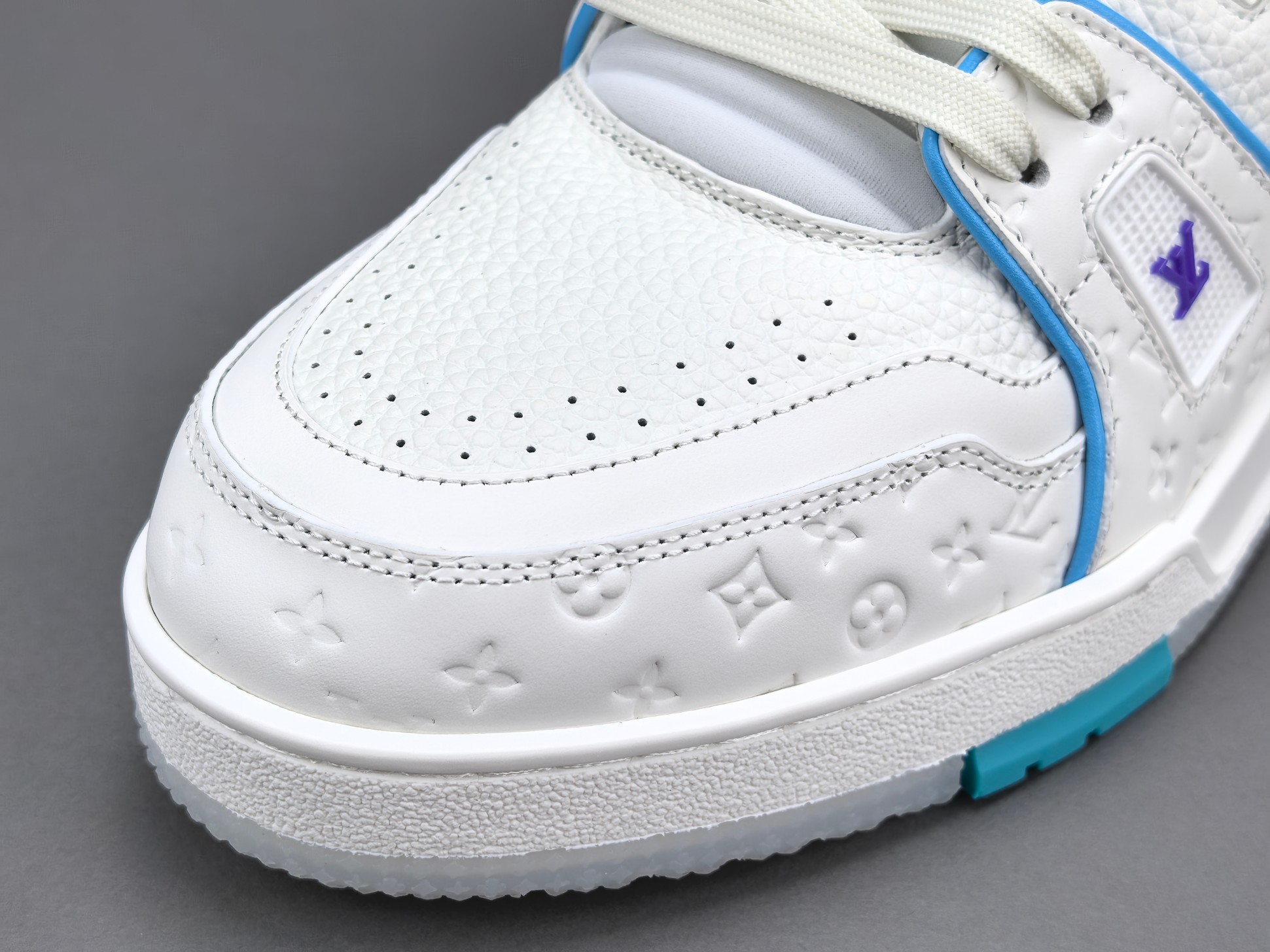 LV Trainer 2025 Cruise 🛳️ Limited Edition Designed by Virgil Abloh, this exclusive edition draws inspiration from vintage basketball sneakers, reinterpreting them through Louis Vuitton’s signature luxury craftsmanship. - Image 2