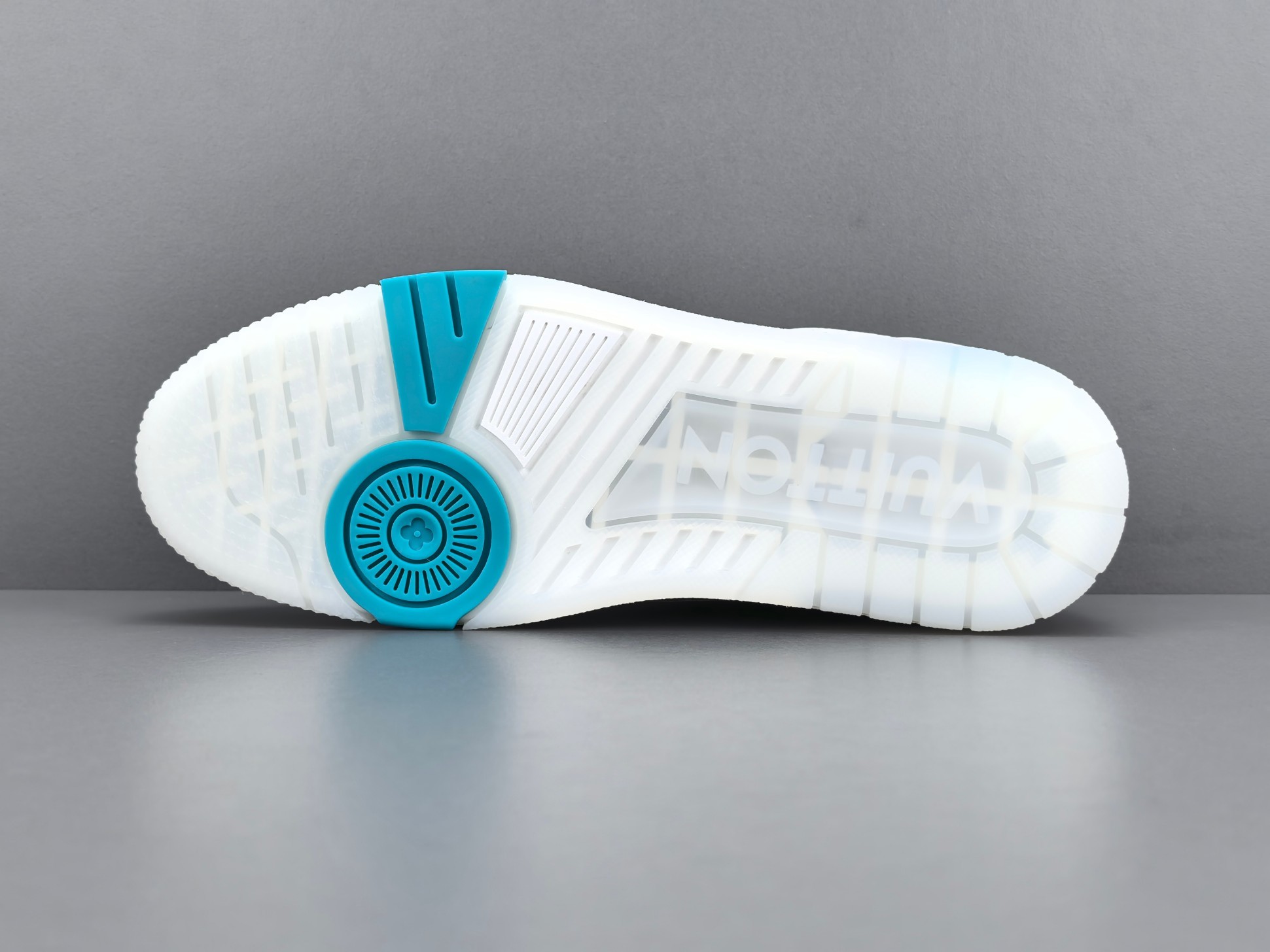 LV Trainer 2025 Cruise 🛳️ Limited Edition Designed by Virgil Abloh, this exclusive edition draws inspiration from vintage basketball sneakers, reinterpreting them through Louis Vuitton’s signature luxury craftsmanship. - Image 12