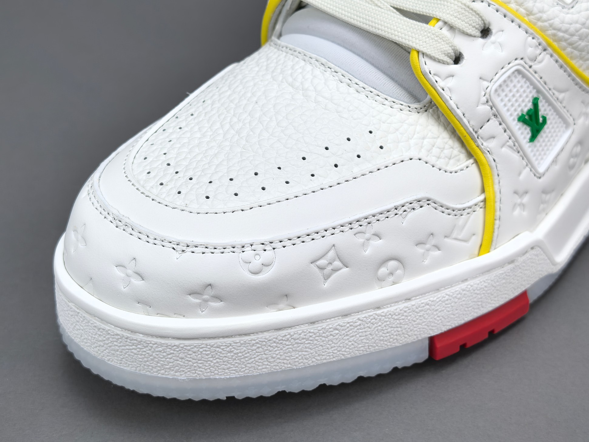 LV Trainer 2025 Cruise 🛳️ Limited Edition Designed by Virgil Abloh, this limited-edition LV Trainer takes inspiration from vintage basketball sneakers, merging classic sport style with Louis Vuitton’s signature luxury craftsmanship. - Image 7