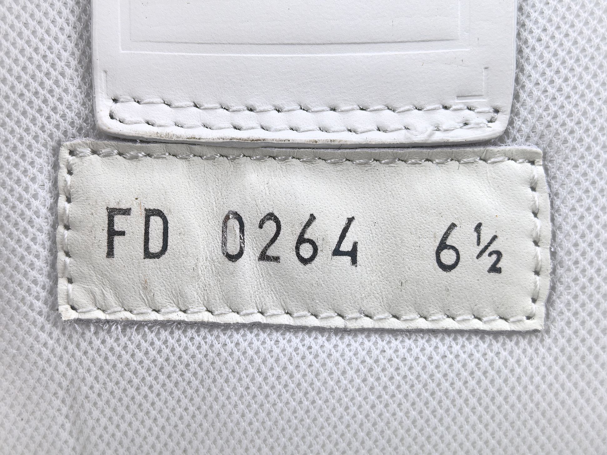 LV Trainer 2025 Cruise 🛳️ Limited Edition Designed by Virgil Abloh, this limited-edition LV Trainer takes inspiration from vintage basketball sneakers, merging classic sport style with Louis Vuitton’s signature luxury craftsmanship. - Image 17