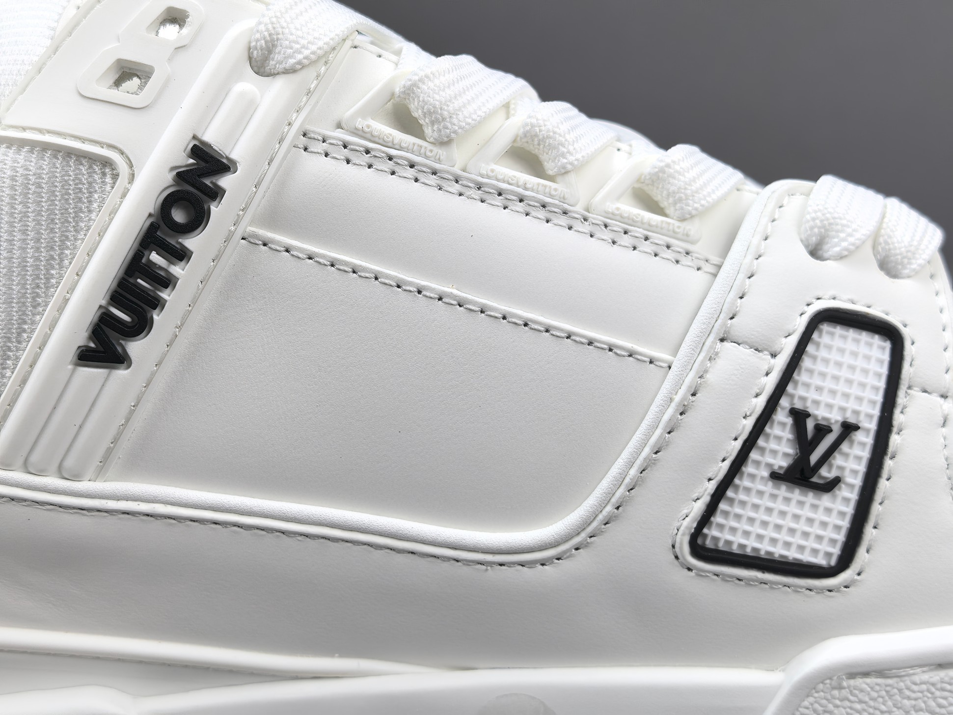LOUIS VUITTON x Nigo Collaboration – FW25 Trainer A luxurious men’s low-top sneaker from the FW25 collection, blending Louis Vuitton’s refined craftsmanship with Nigo’s distinctive streetwear flair. - Image 5