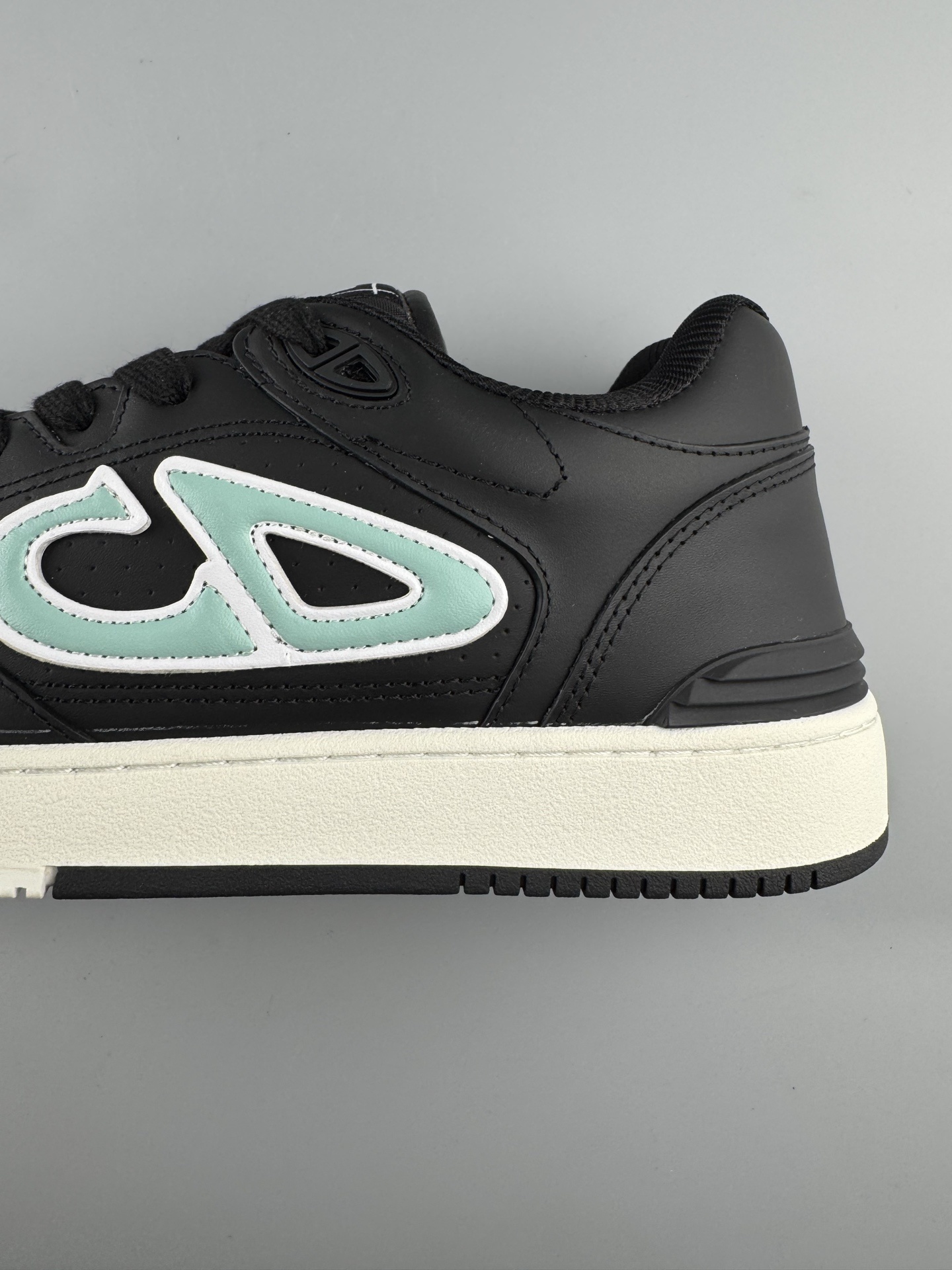 Stone Island x DIOR AND KAWS B57 Dribble Low-Top Sneaker β Limited Edition (Jay Chou Celebrity Model) - Image 5