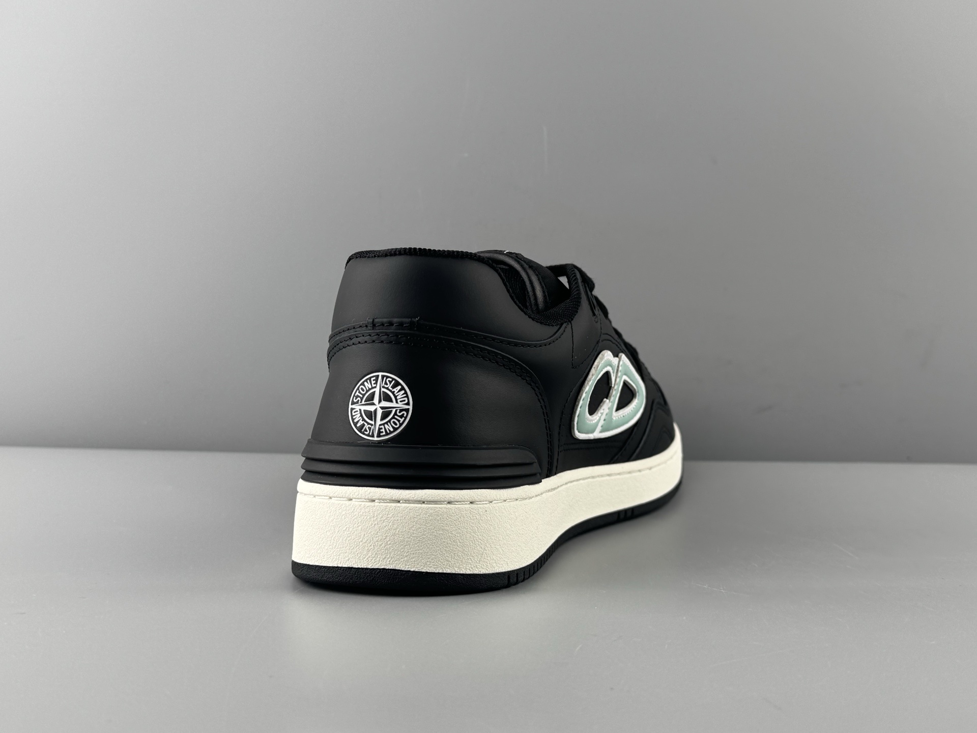 Stone Island x DIOR AND KAWS B57 Dribble Low-Top Sneaker β Limited Edition (Jay Chou Celebrity Model) - Image 12