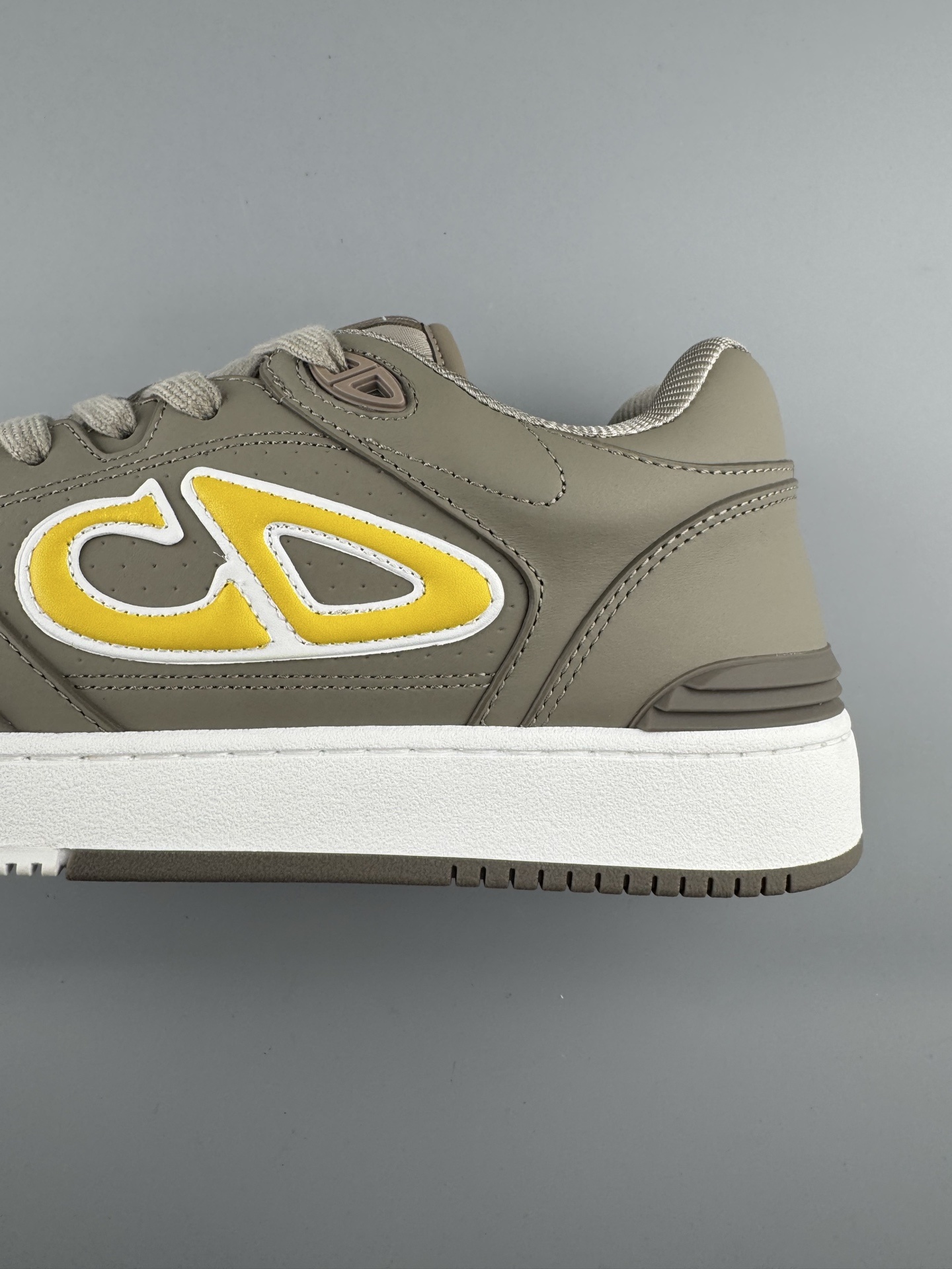 Stone Island x DIOR AND KAWS B57 Dribble Low-Top Sneaker – Limited Edition (Jay Chou Celebrity Model) - Image 4
