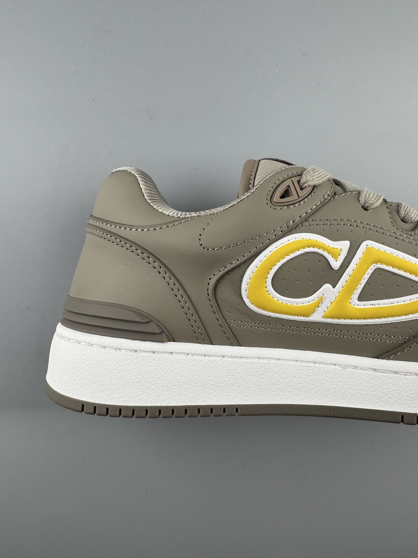 Stone Island x DIOR AND KAWS B57 Dribble Low-Top Sneaker β Limited Edition (Jay Chou Celebrity Model) - Image 6