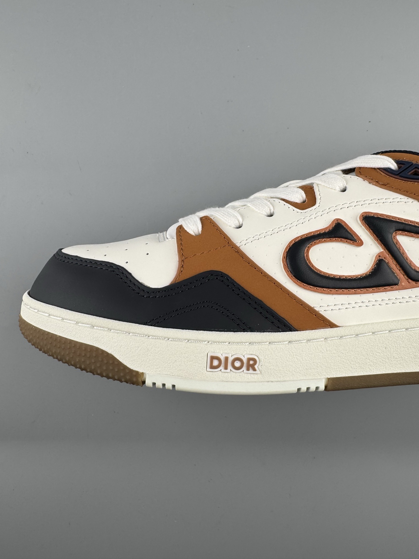 Stone Island x DIOR AND KAWS B57 Dribble Low-Top Sneaker β Limited Edition (Jay Chou Celebrity Model) - Image 5