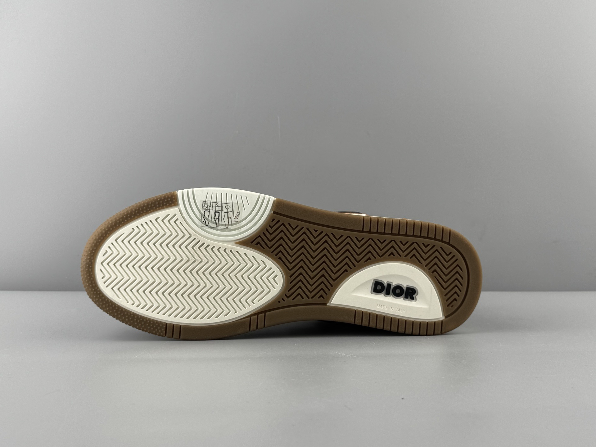 Stone Island x DIOR AND KAWS B57 Dribble Low-Top Sneaker β Limited Edition (Jay Chou Celebrity Model) - Image 16