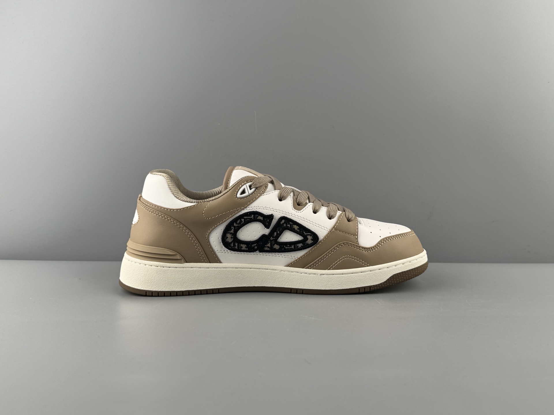 Stone Island x DIOR AND KAWS B57 Dribble Low-Top Sneaker – Limited Edition (Jay Chou Celebrity Model)