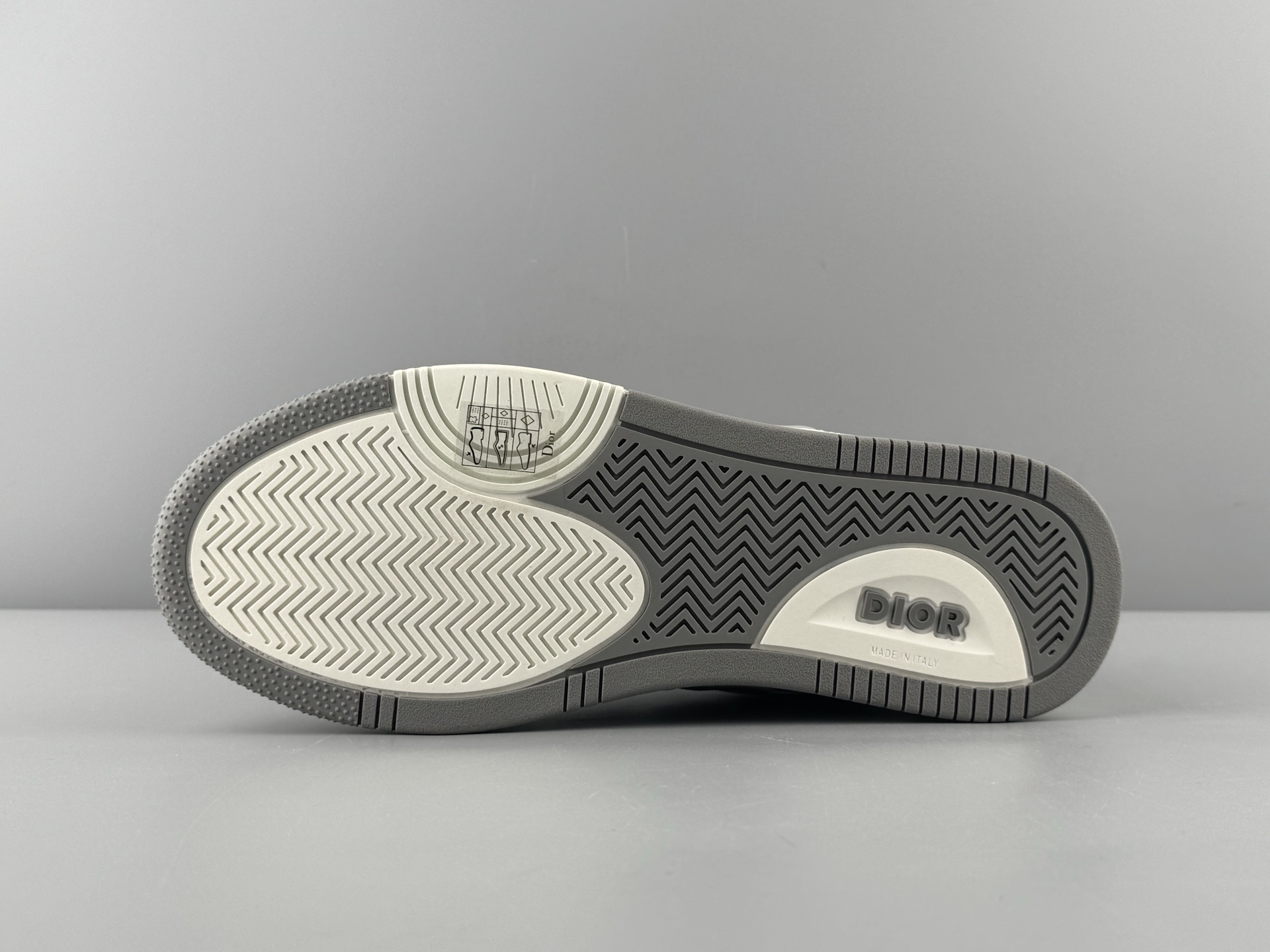 Stone Island x DIOR AND KAWS B57 Dribble Low-Top Sneaker β Limited Edition (Jay Chou Celebrity Model) - Image 17